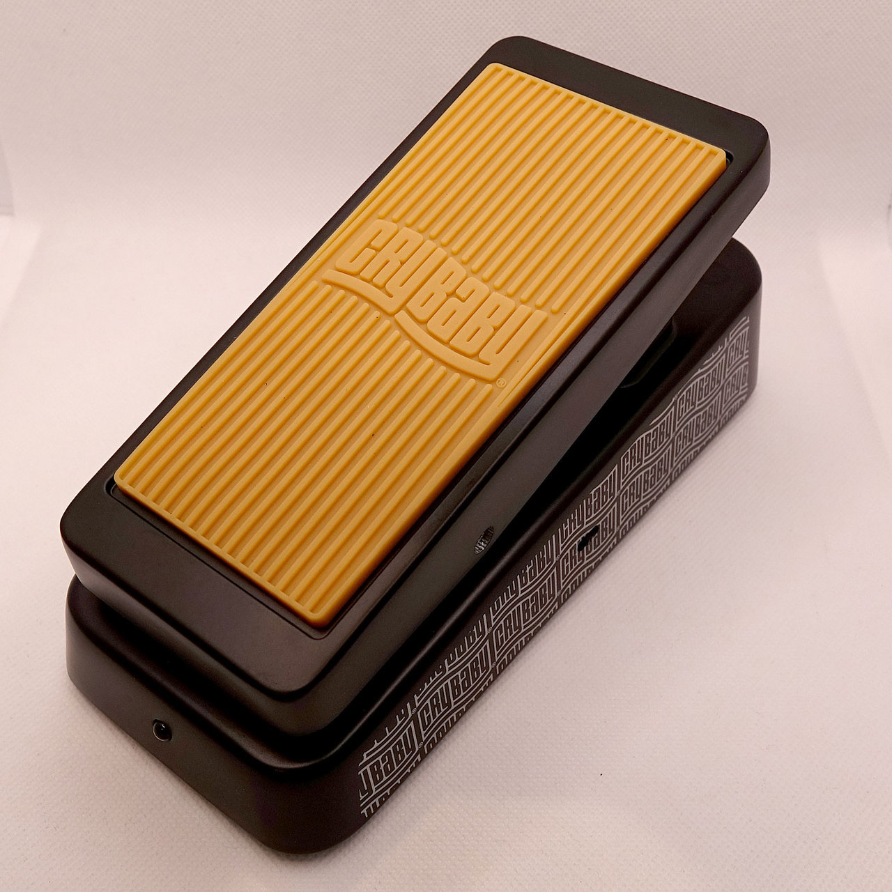 Jim Dunlop 【クリアランスセール】CBJ95 Cry Baby JUNIOR WAH SPECIAL ...