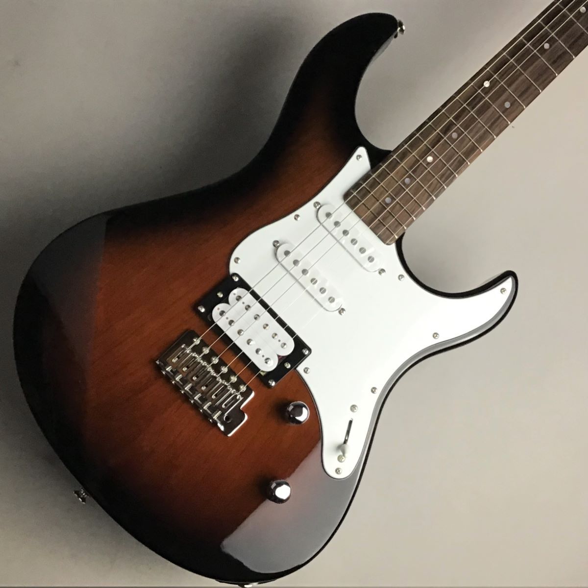 YAMAHA PACIFICA112V OVS 【オールド バイオリン サンバースト