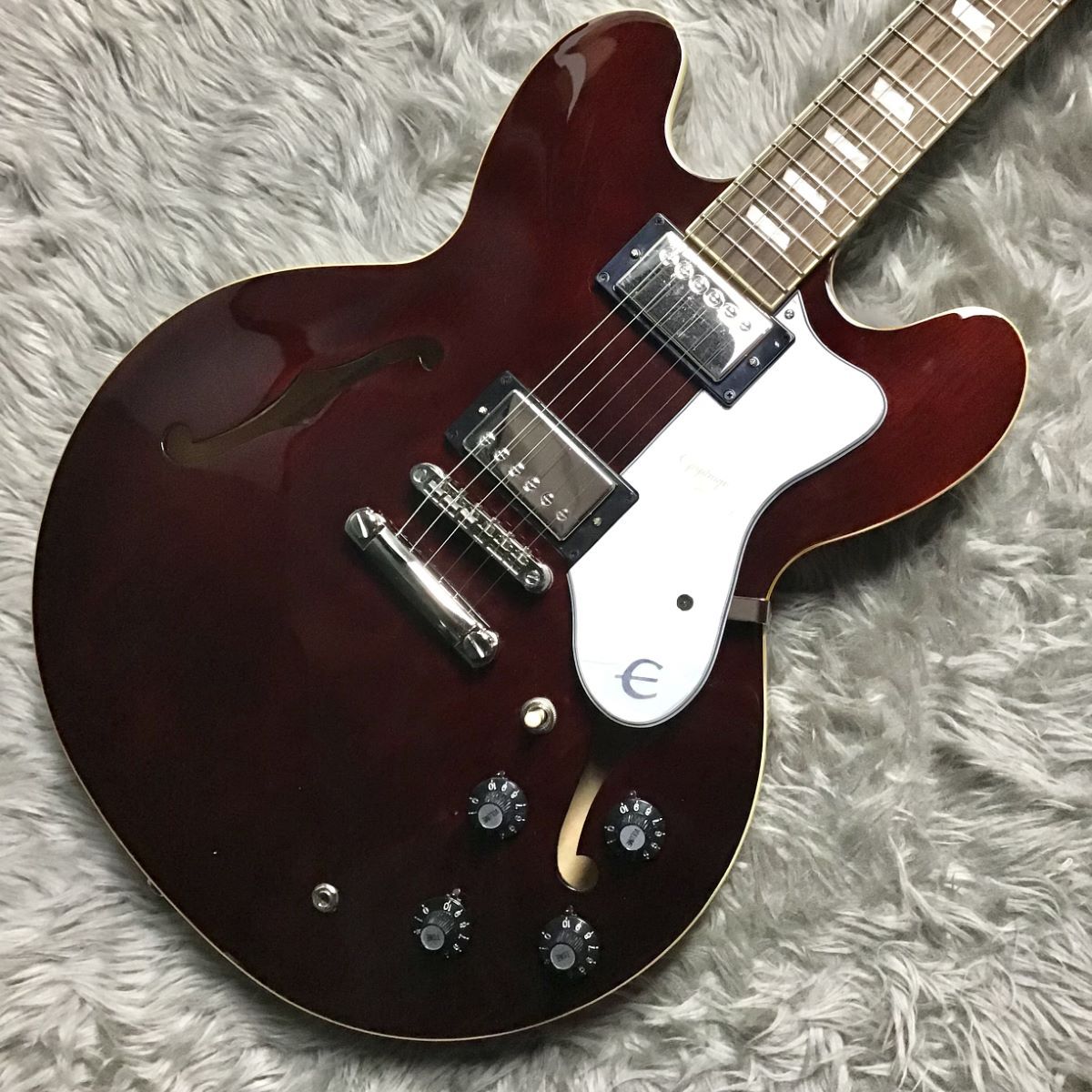 Epiphone Noel Gallagher Riviera セミアコ ノエル・ギャラガー