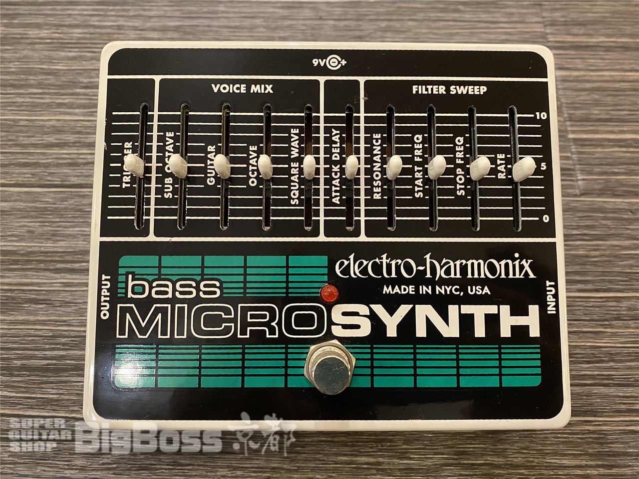 ELECTRO-HARMONIX  Bass Micro Synthesizer