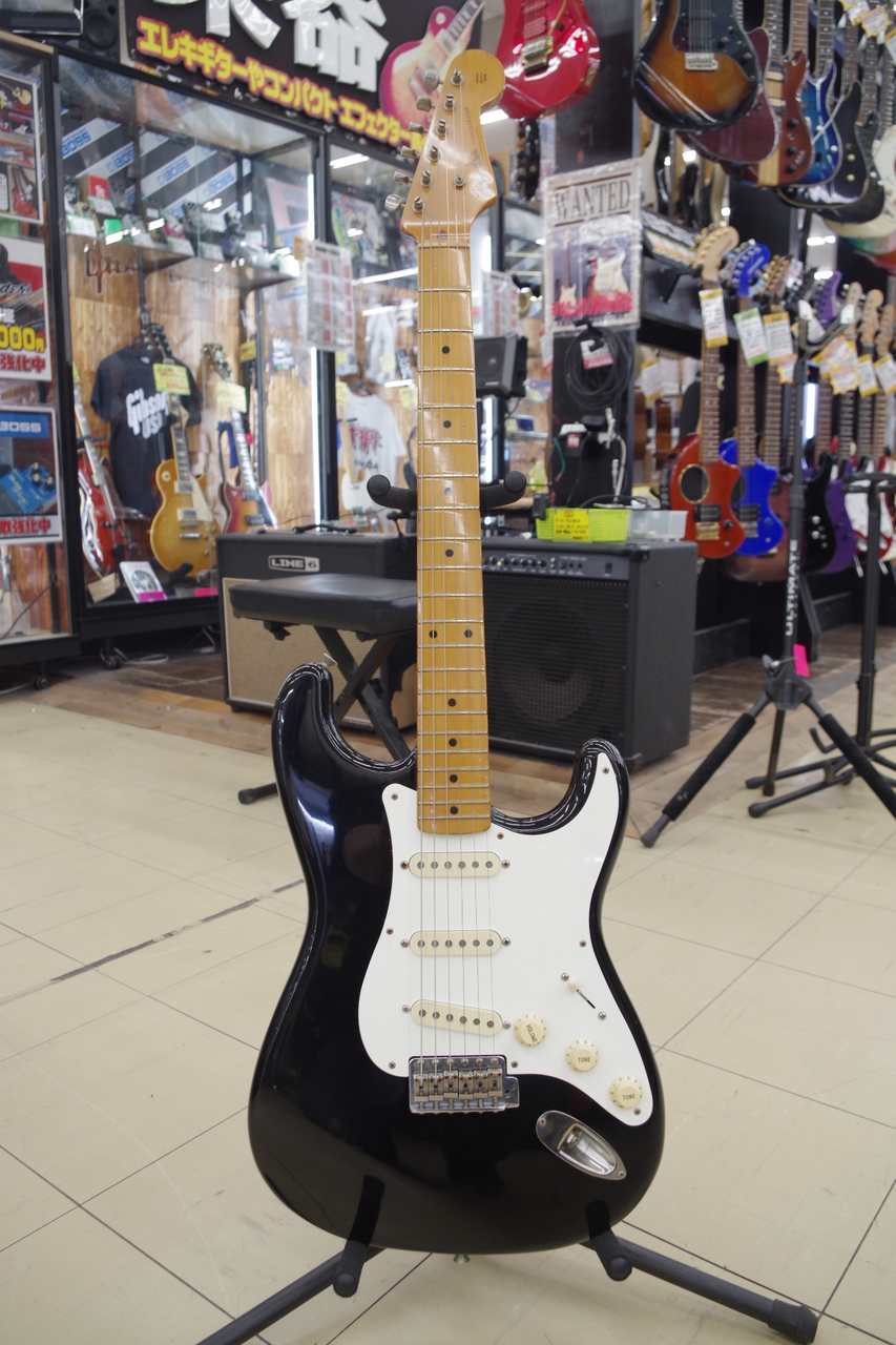 Fender Japan  st54 Mシリアル