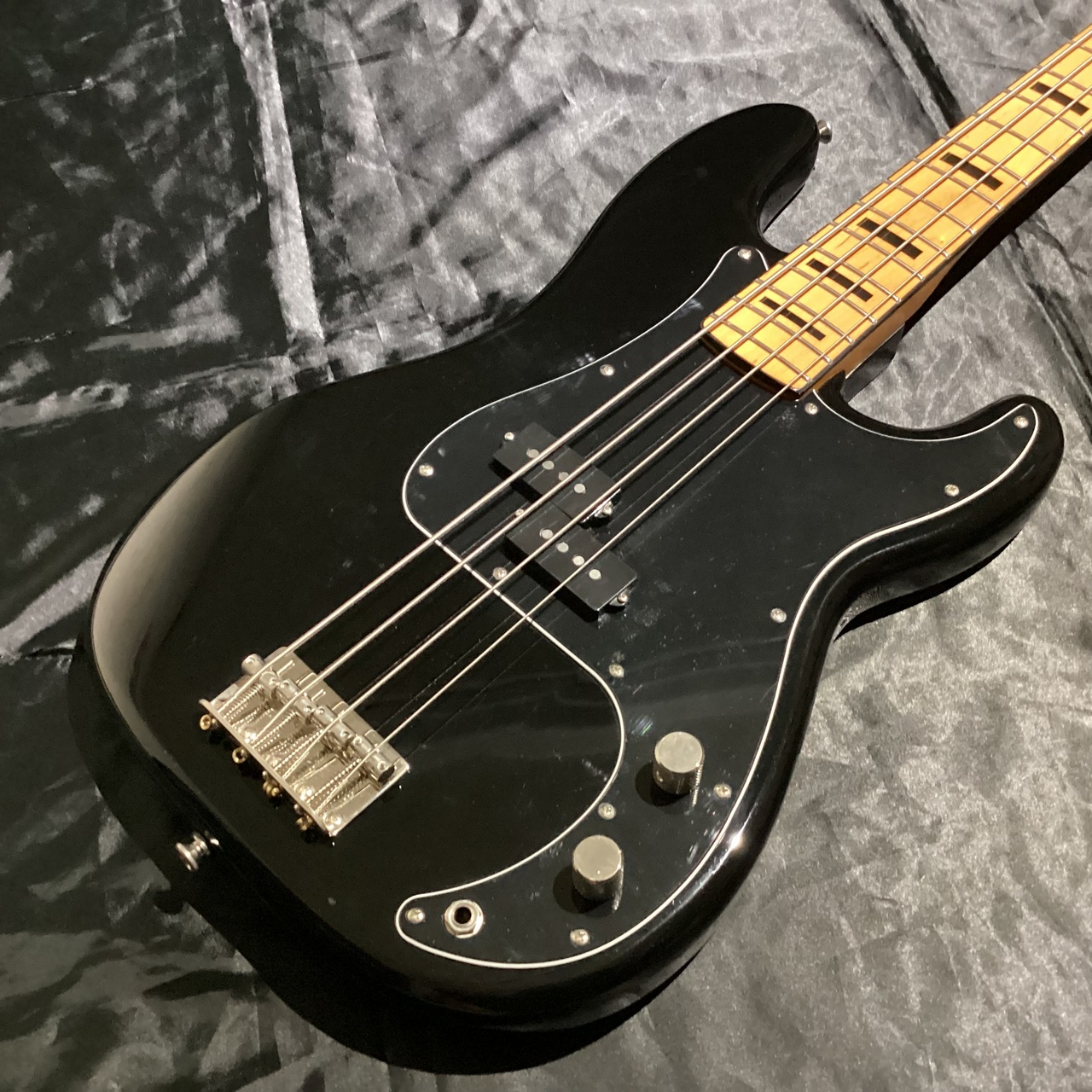 Squier by Fender Classic Vibe 70's Precision Bass / BLK（中古