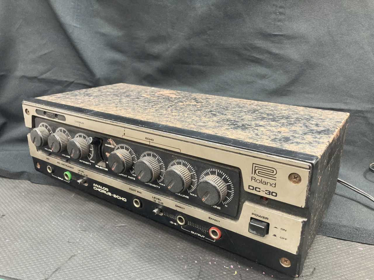 【 大感謝セール】 ⭐️名品 Roland DC-30 アナログコーラスエコー ローランド ギター