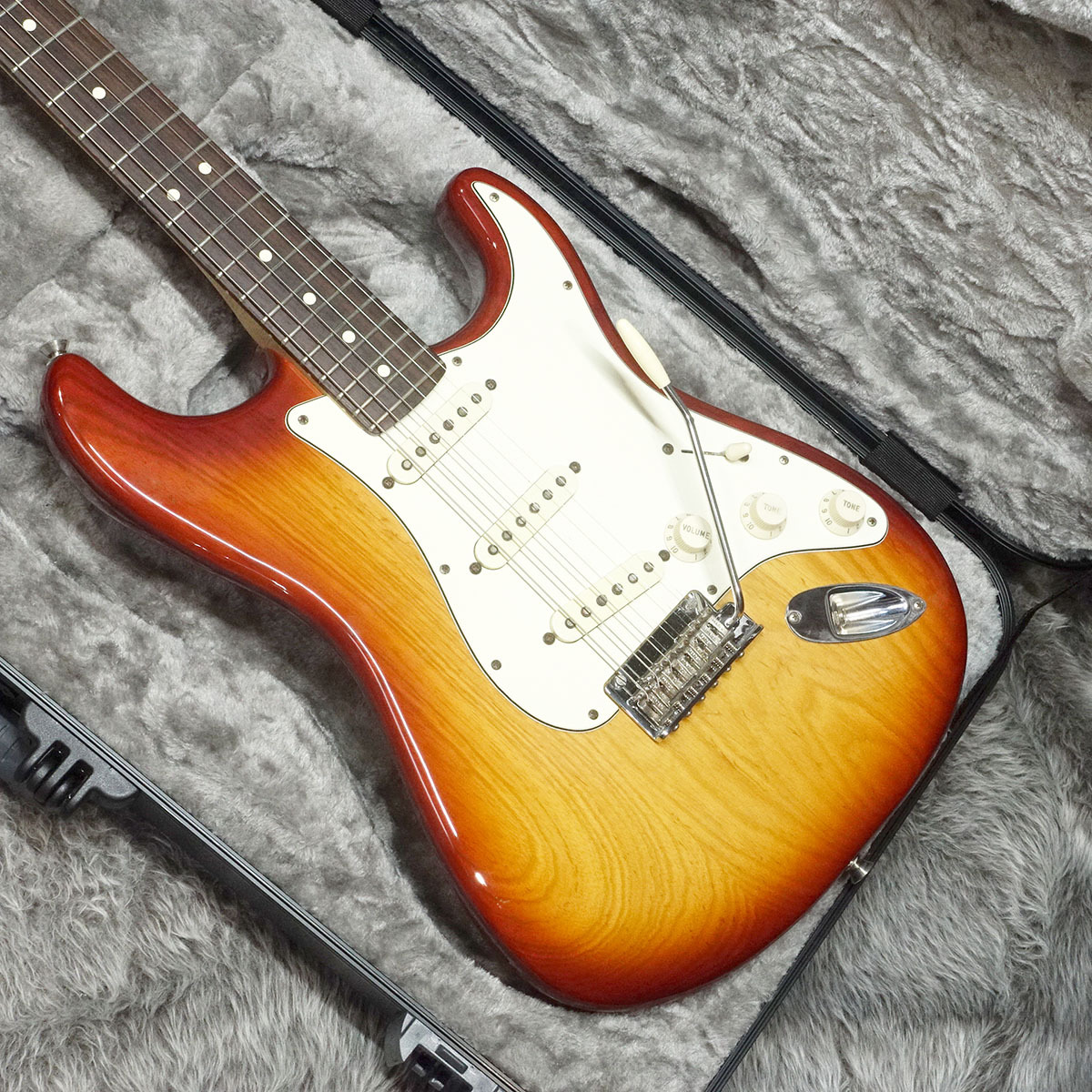 Fender American Professional Stratocaster RW Sienna Sunburst（中古