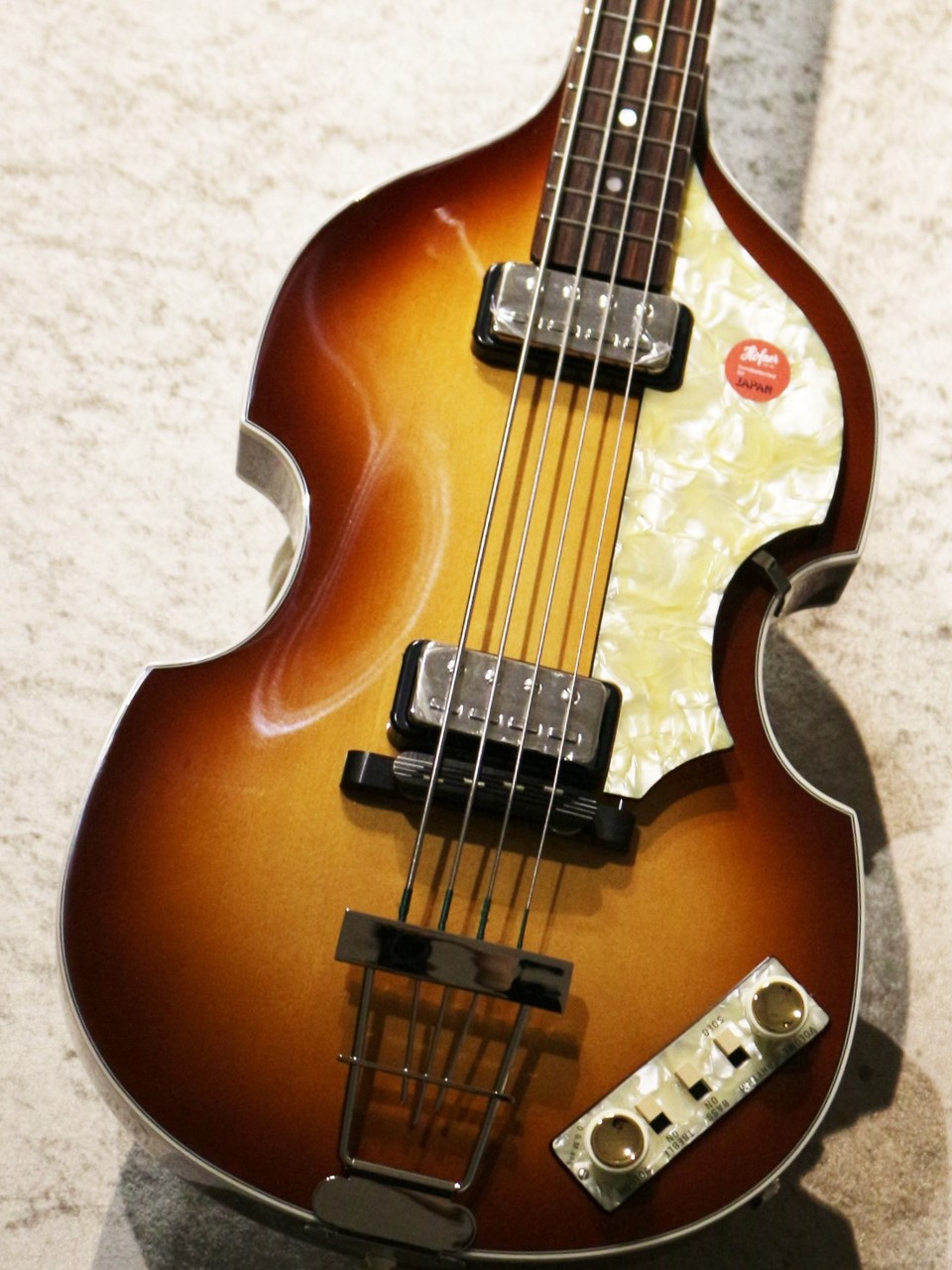 Hofner Violin Bass Artist -Sunburst-【Made in Germany】【2.45kg