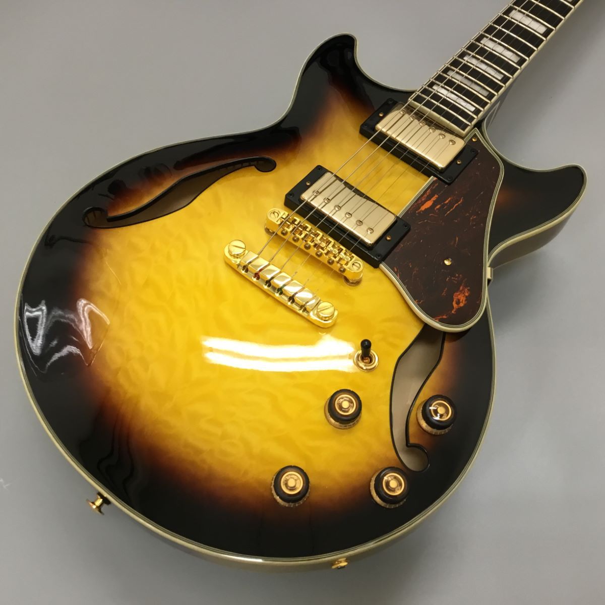 Ibanez（アイバニーズ）/ AM93QM Antique Yellow Sunburst 【現物写真】【USED】【島村楽器独占販売モデル】 【USED】エレクトリックギターセミアコ【イオンモール福岡店】