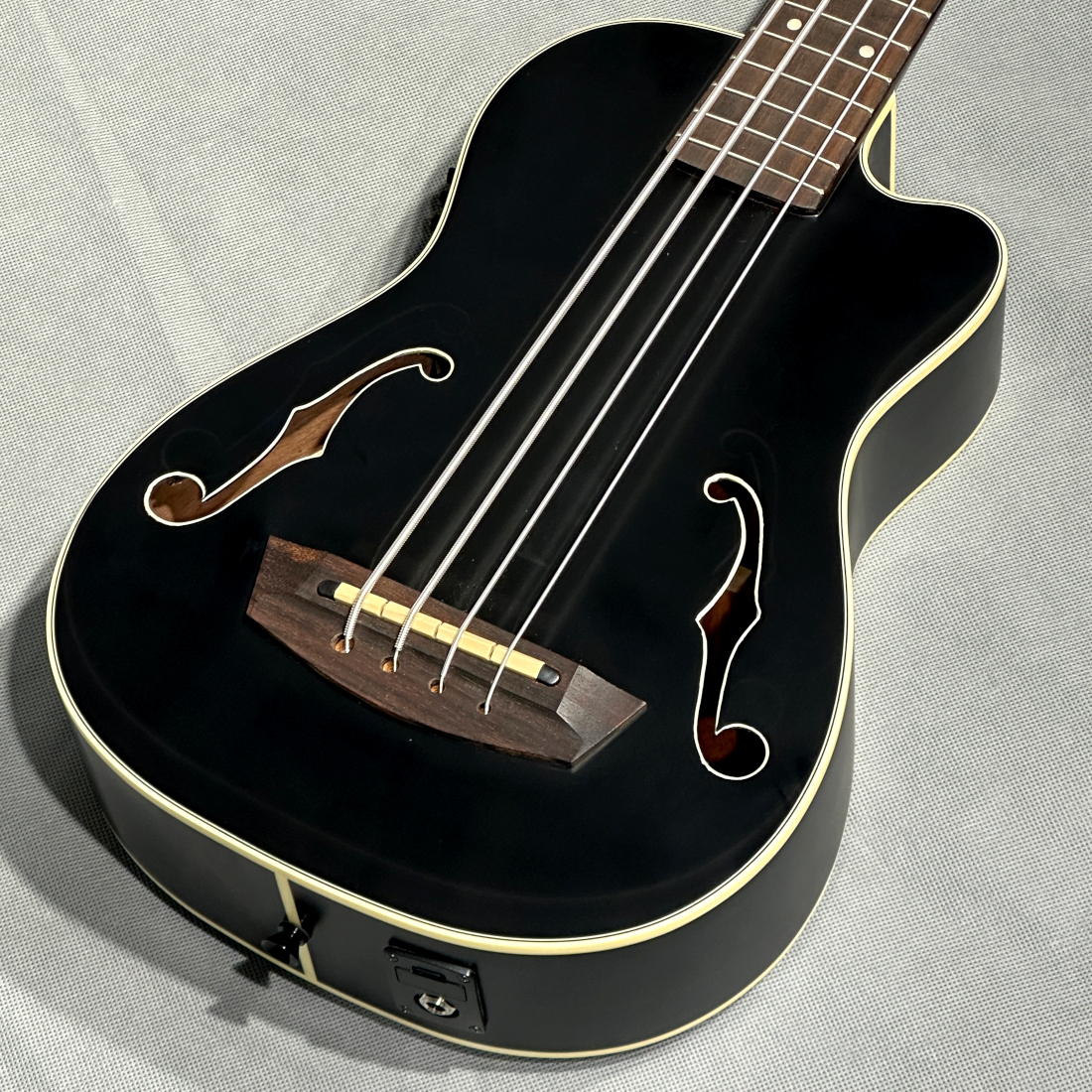 KALA UBASS-JYMN-BK-FS（新品特価）【楽器検索デジマート】