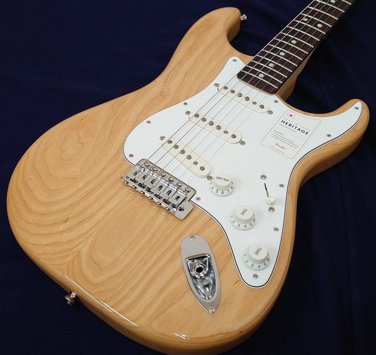 Fender Made in Japan Heritage 70S