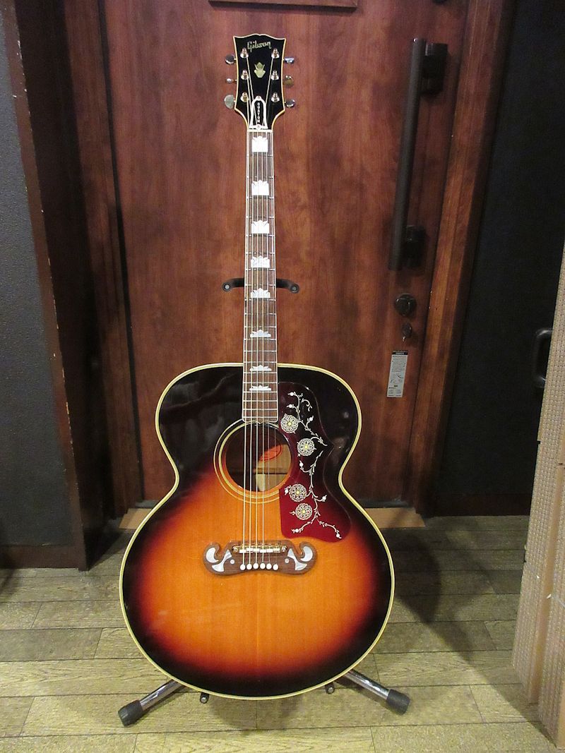Gibson 1968 J-200 Sunburst（ビンテージ）【楽器検索デジマート】