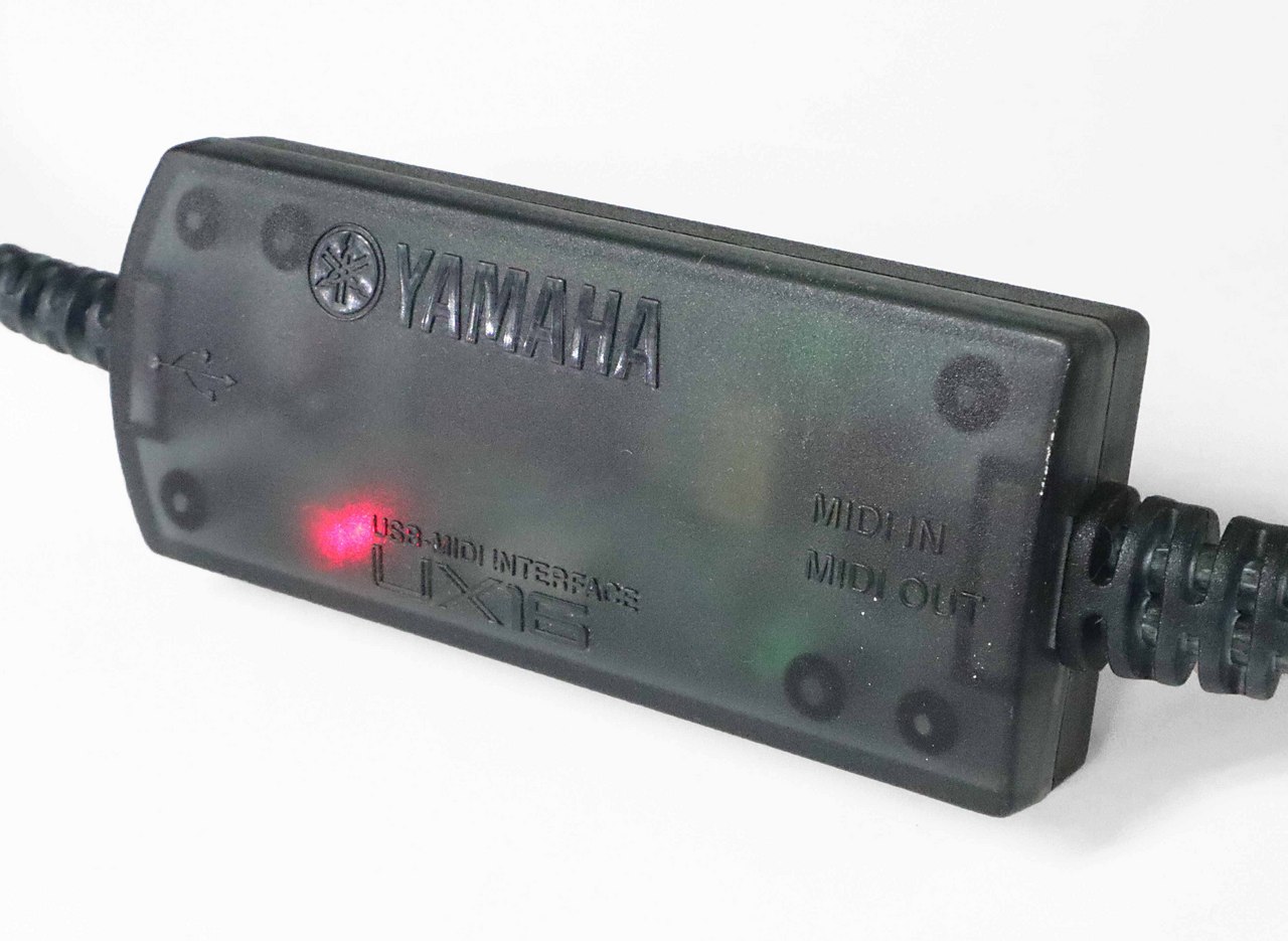 ヤマハ 「UX16」 USB-MIDI インターフェース・ケーブル