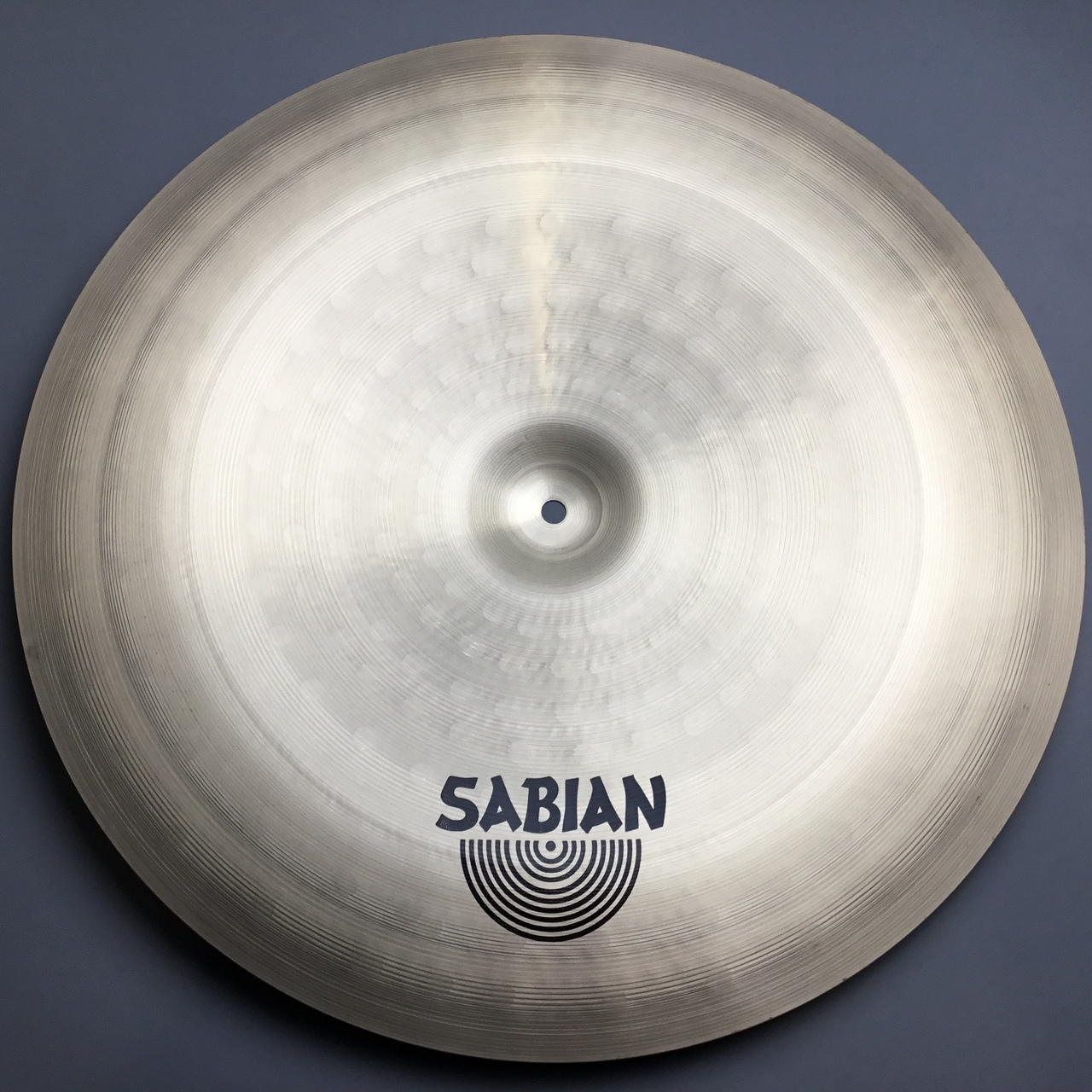 SABIAN (セイビアン)AAX-20C/チャイナシンバル/20インチ（新品特価）【楽器検索デジマート】