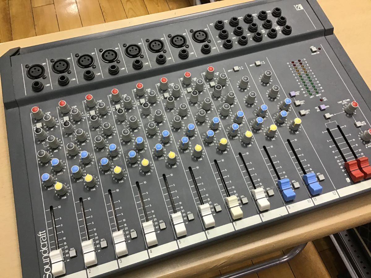 24チャンネルミキサー Soundtech ST244 24チャンネルミキサー Soundtech ST244 Soundtech ST244 24チャンネル