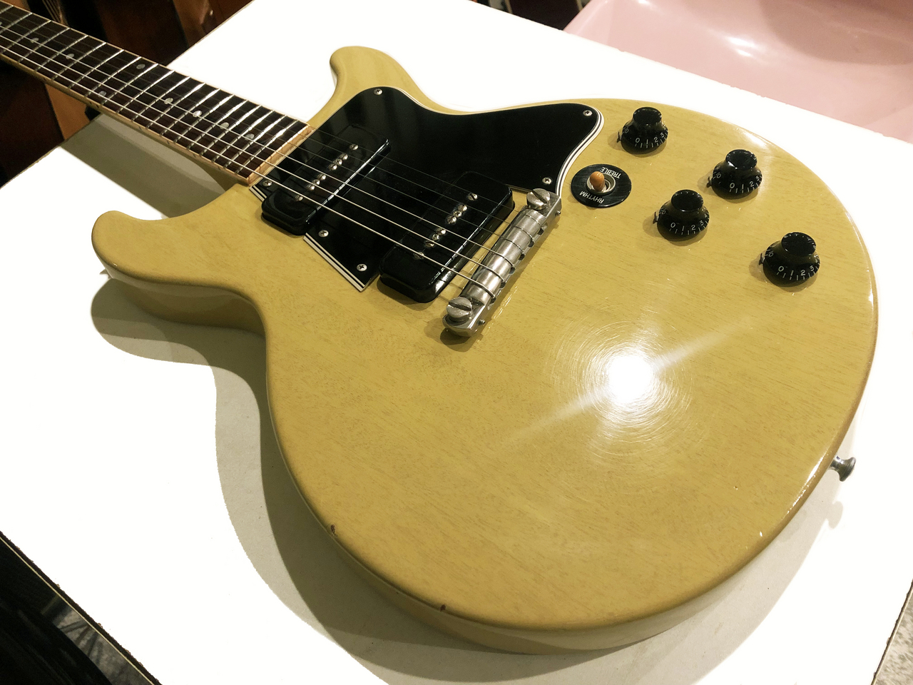 ギターGibson custom shop 1960 lp special DC TV yellow