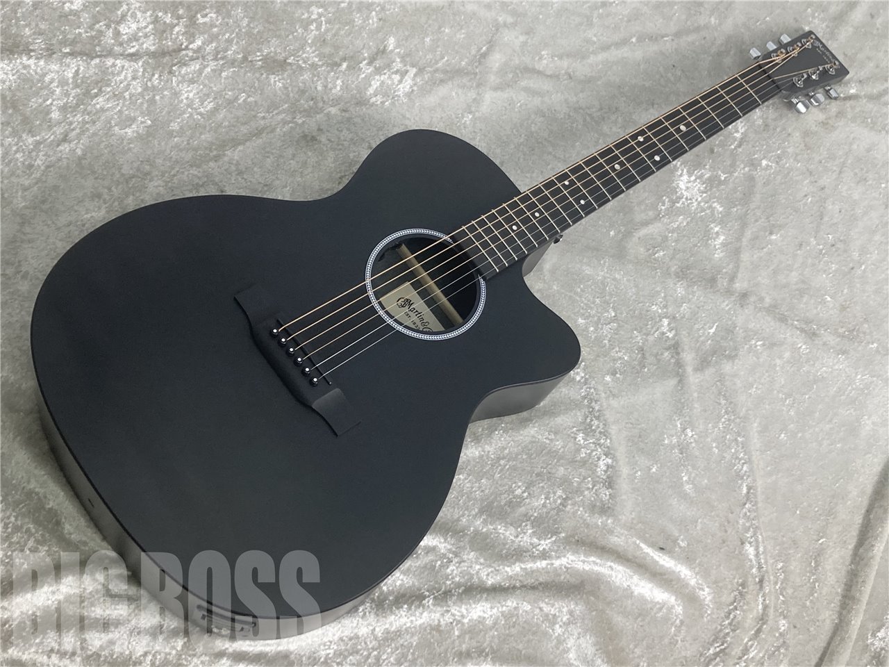 Martin OMC-X1E-01 HPL BK-BK（新品/送料無料）【楽器検索デジマート】