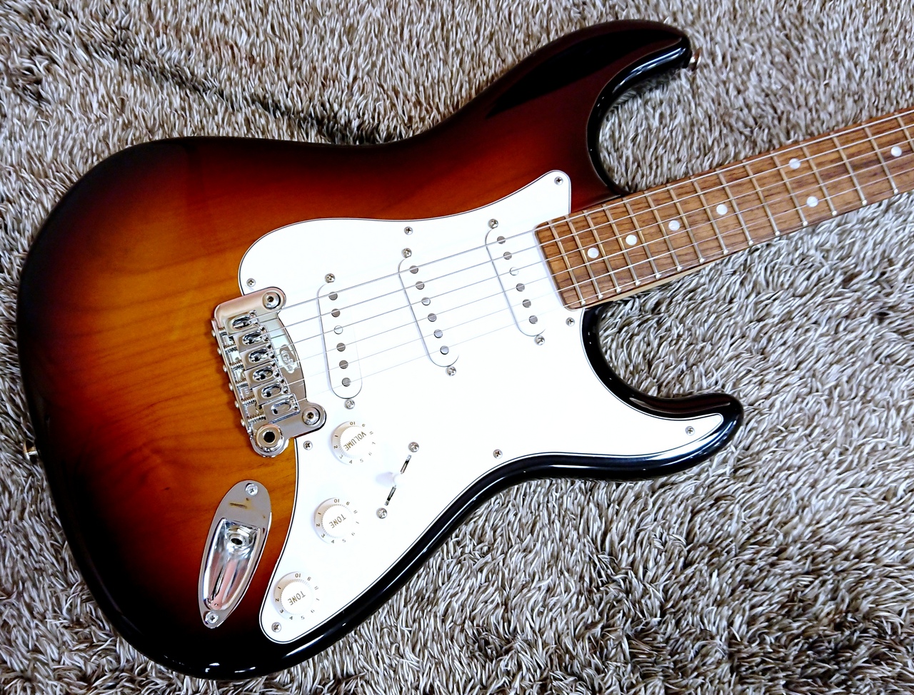 G&L USA Legacy 3-Tone Sunburst / Rosewood【アウトレット特価