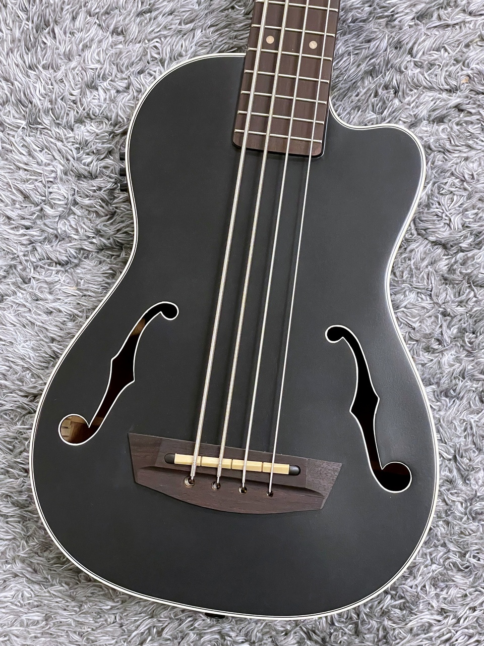 KALA U・BASS Journeyman Black (UBASS-JYMN-BK-FS) 【アウトレット