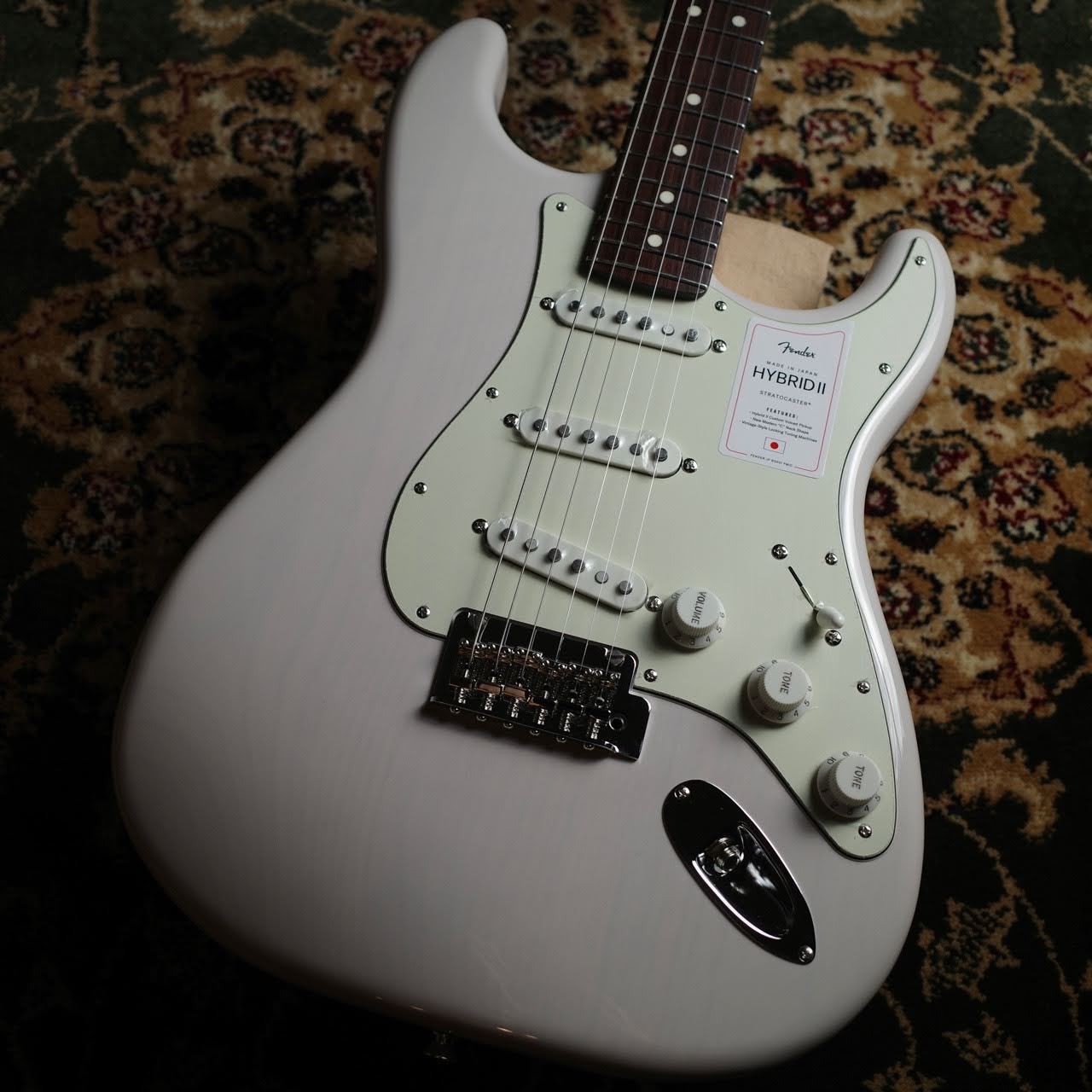 Fender Made in Japan Hybrid II Stratocaster / US Blonde エレキ