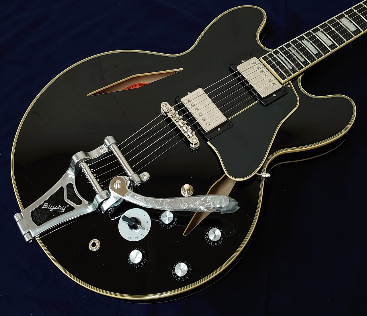 Epiphone Shinichi Ubukata ES-355 生産終了限定品 器材 | filmekimi