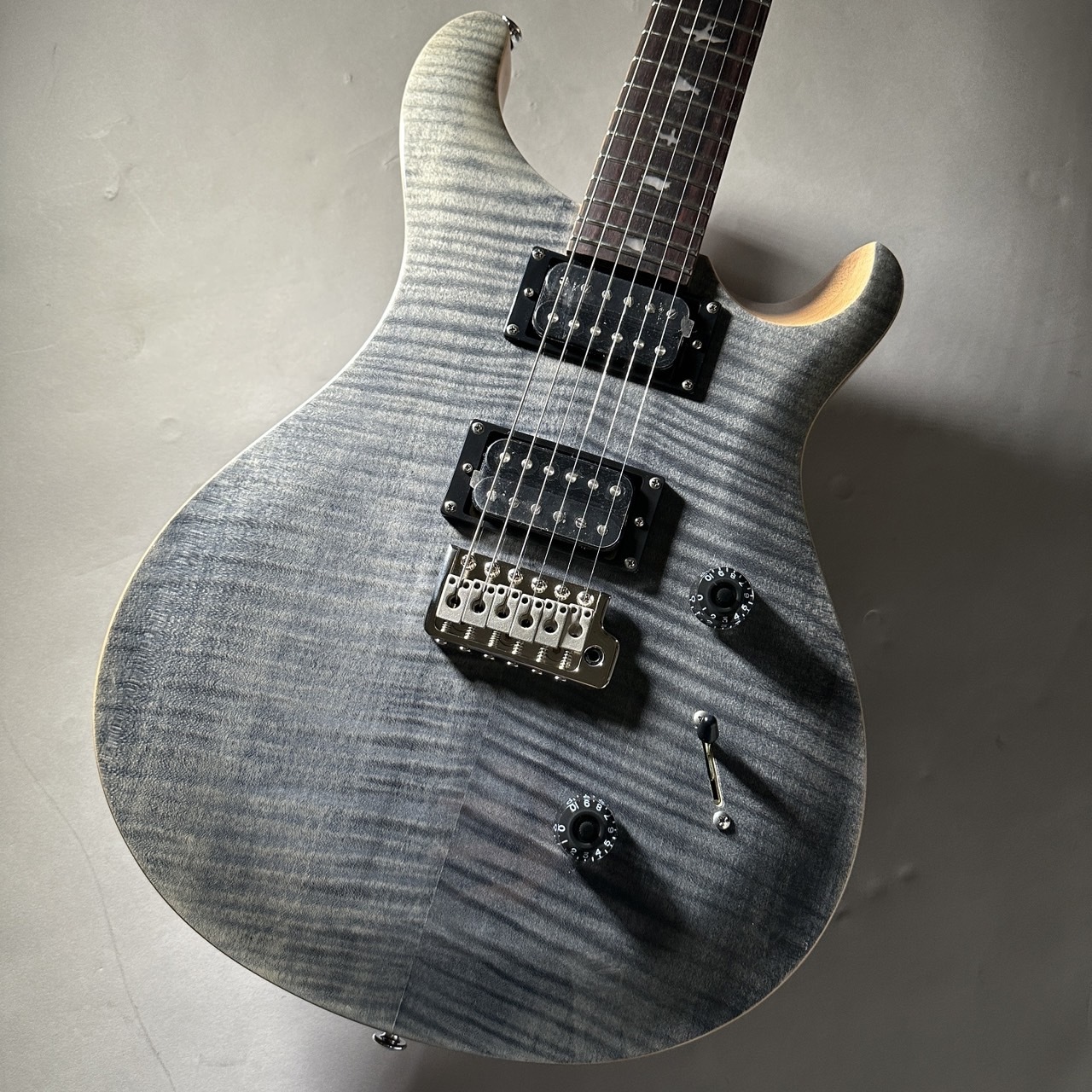 Paul Reed Smith(PRS) SE CUSTOM 24【Charcoal Natural/現物画像