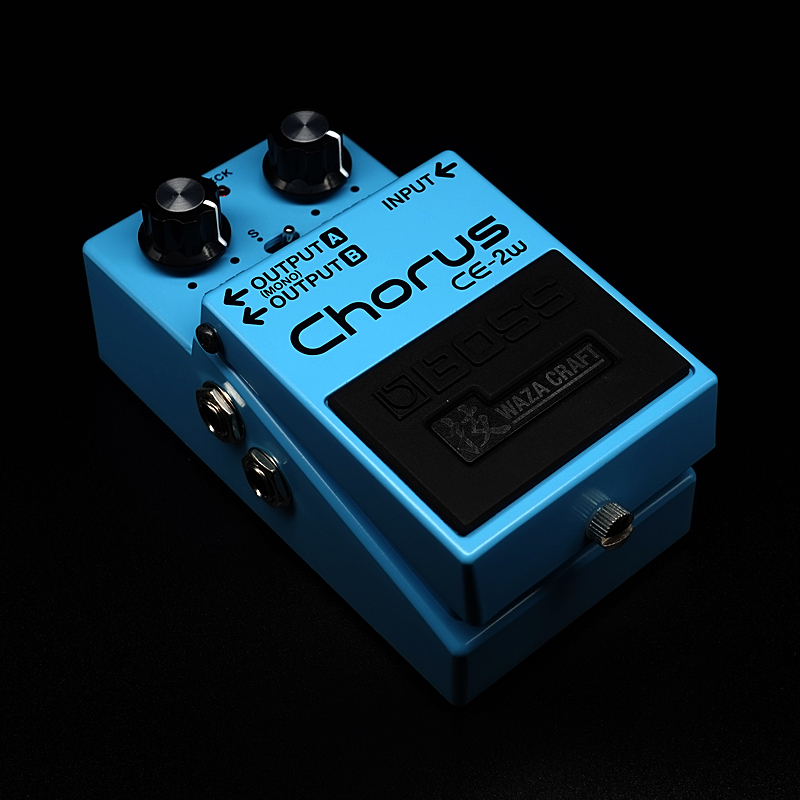 BOSS CE-2W WAZA CRAFT Chorus【大創業祭!】（新品特価/送料無料