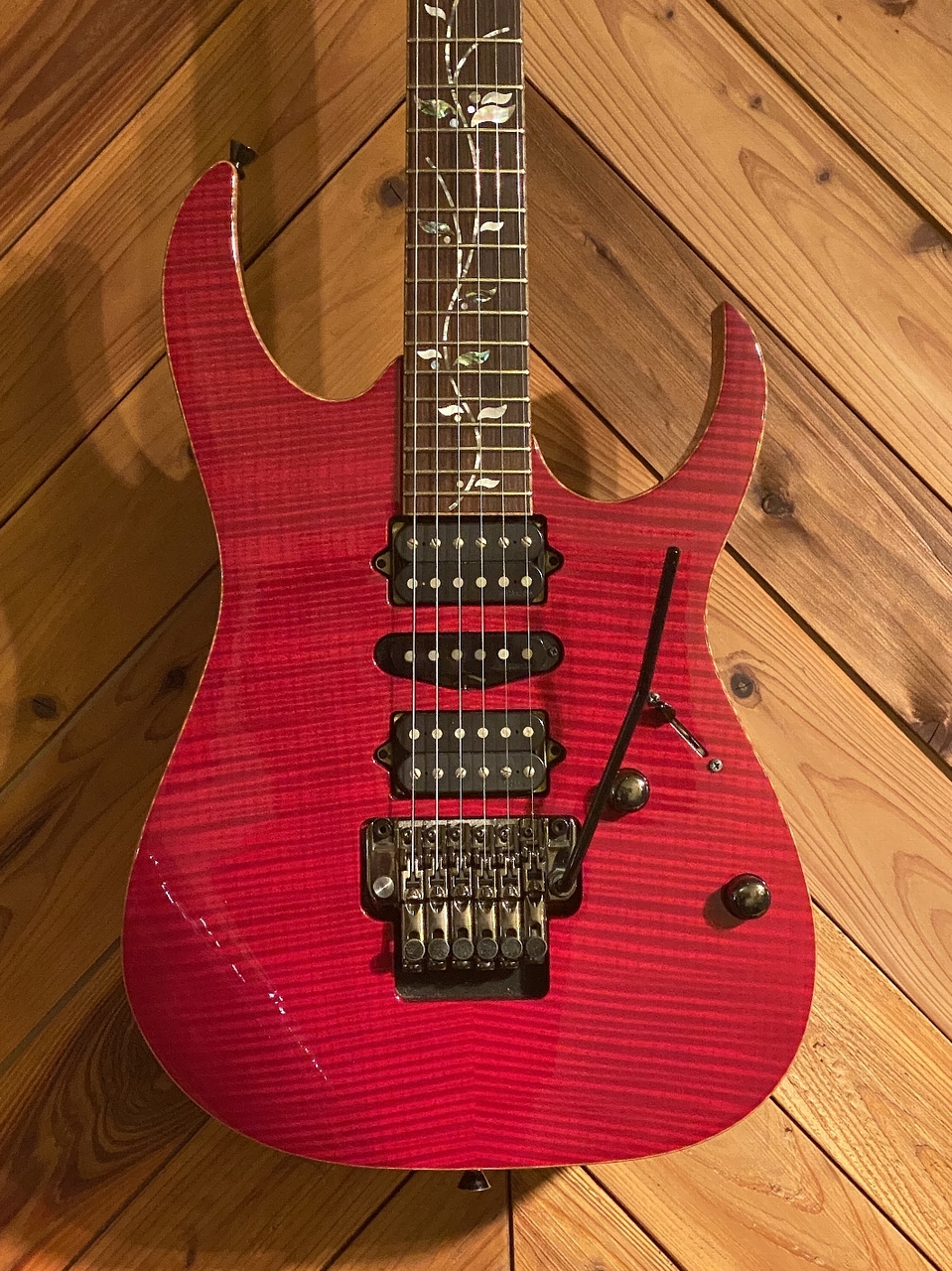 Ibanez RG2627ZE付属のギターハードケース