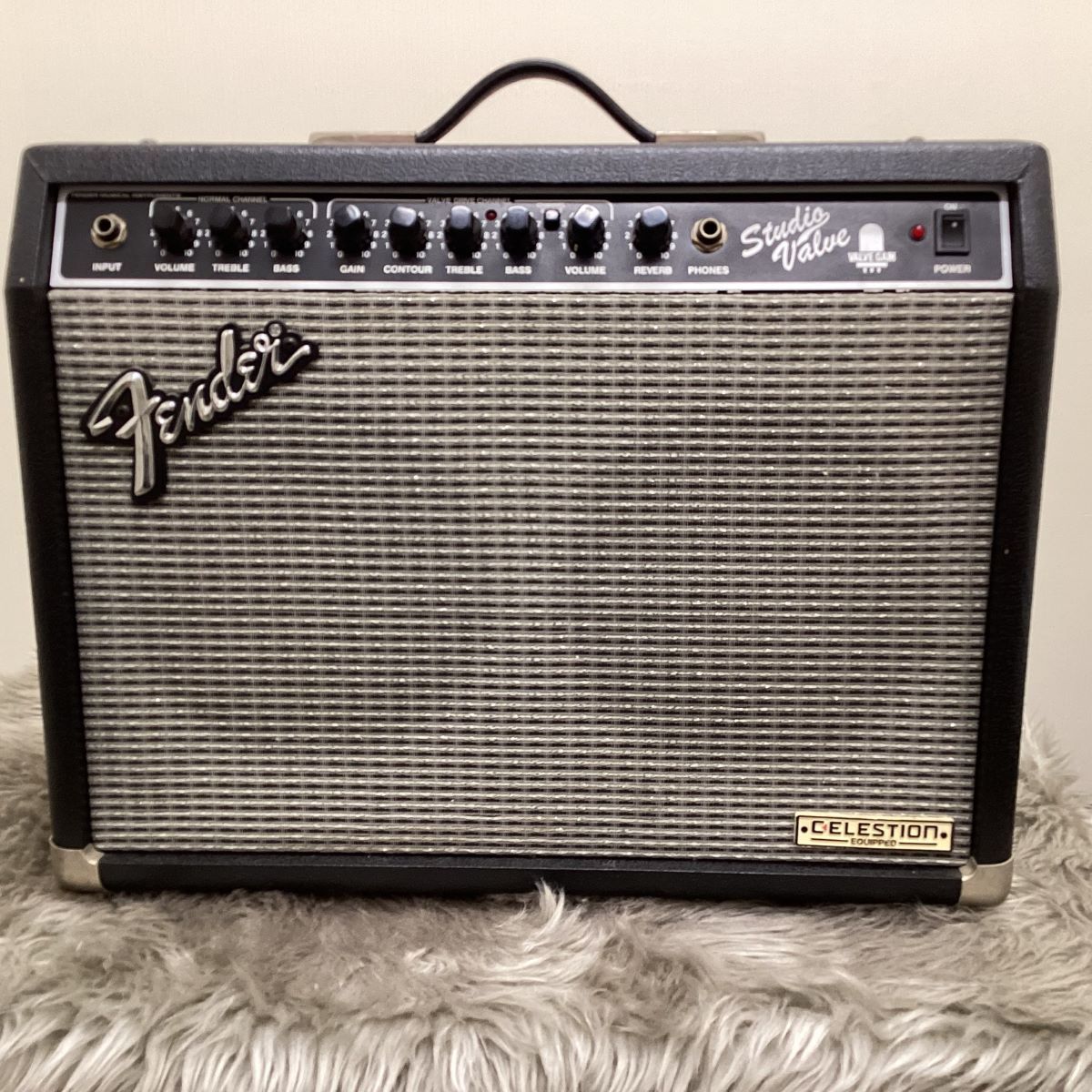 特売割希少　美品　Fender G408CE/RF フェンダー スピーカーキャビネット 8インチ×４ コンボ