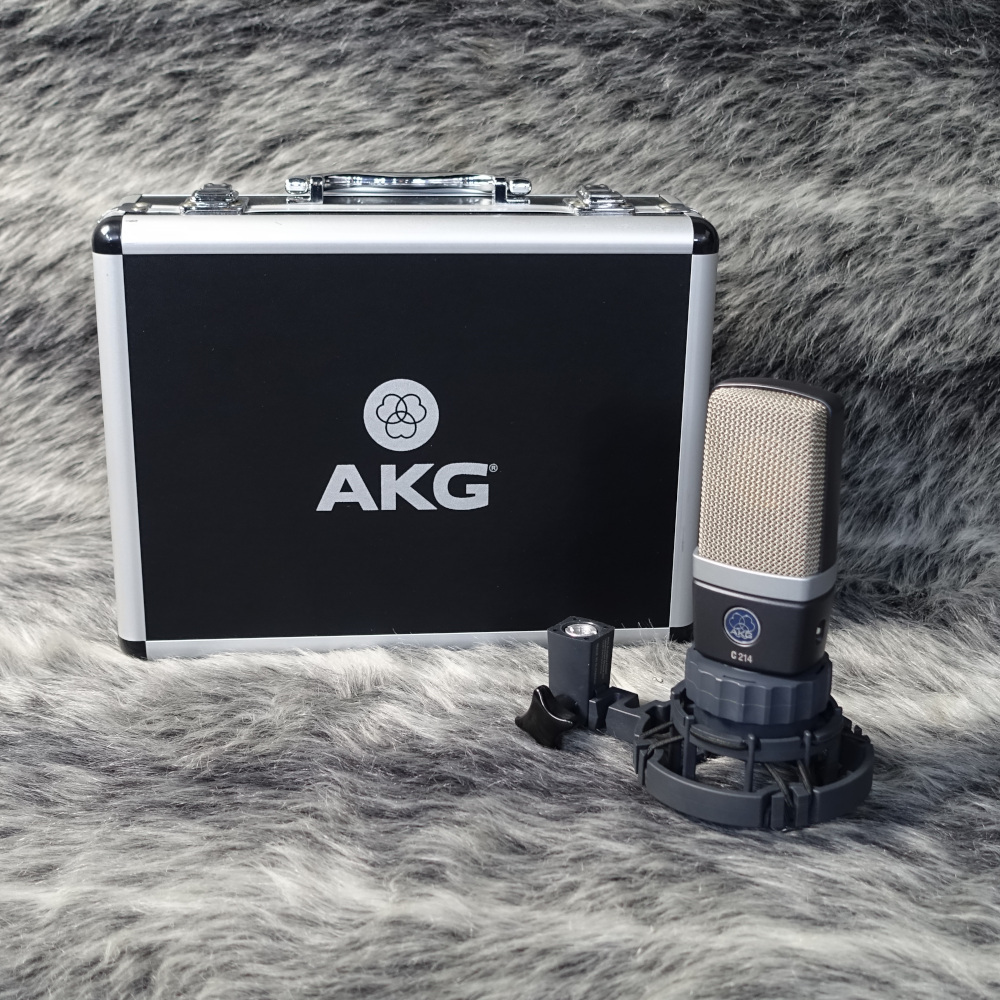 最高の品質の AKG 美品 マッチドペア ステレオ C214 レコーディング/PA