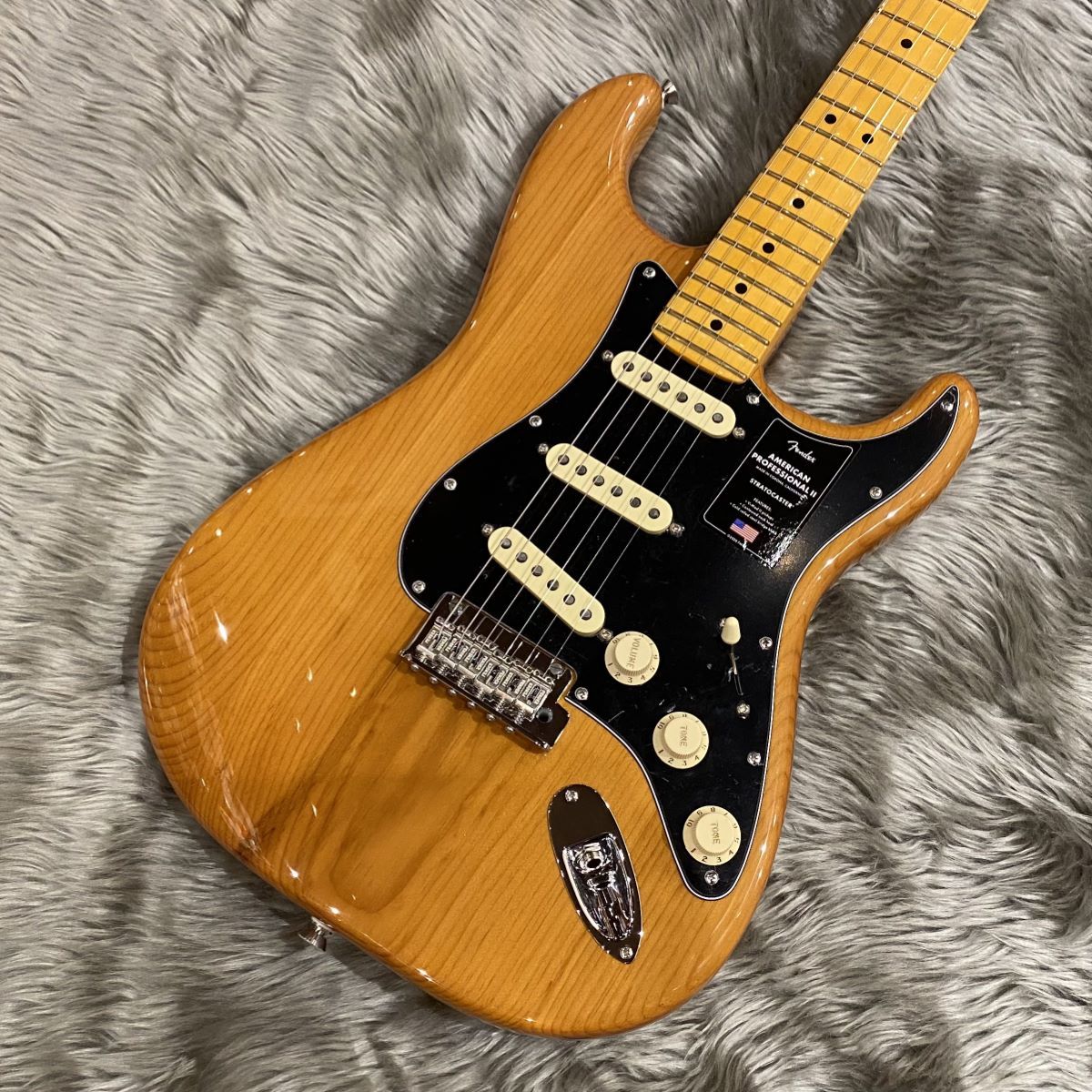 Fender American Professional II Stratocaster Maple Fingerboard エレキギター （新品⁄送料無料）楽器検索デジマート