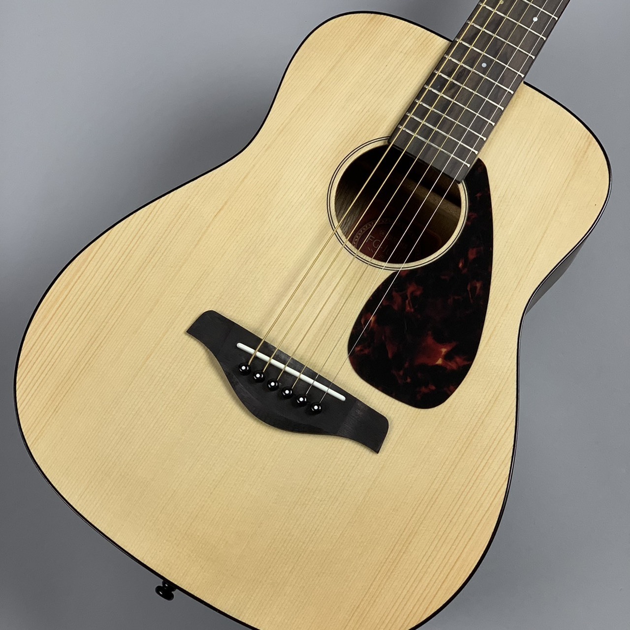 セール中新品 YAMAHA JR2 NT ミニギター アコースティックギター