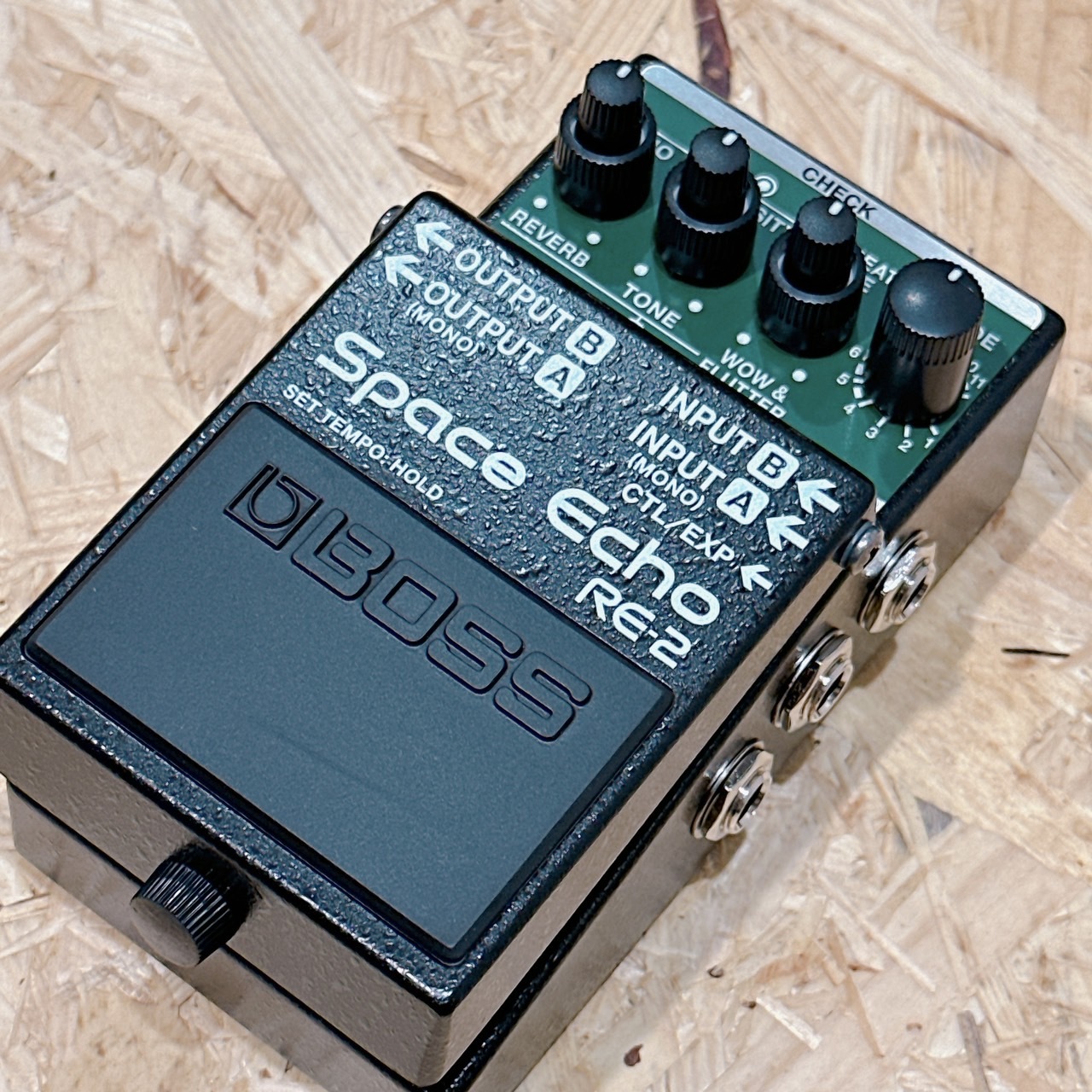 BOSS RE-2 Space Echo RE-201再現 リバーブ・テープエコー（新品/送料