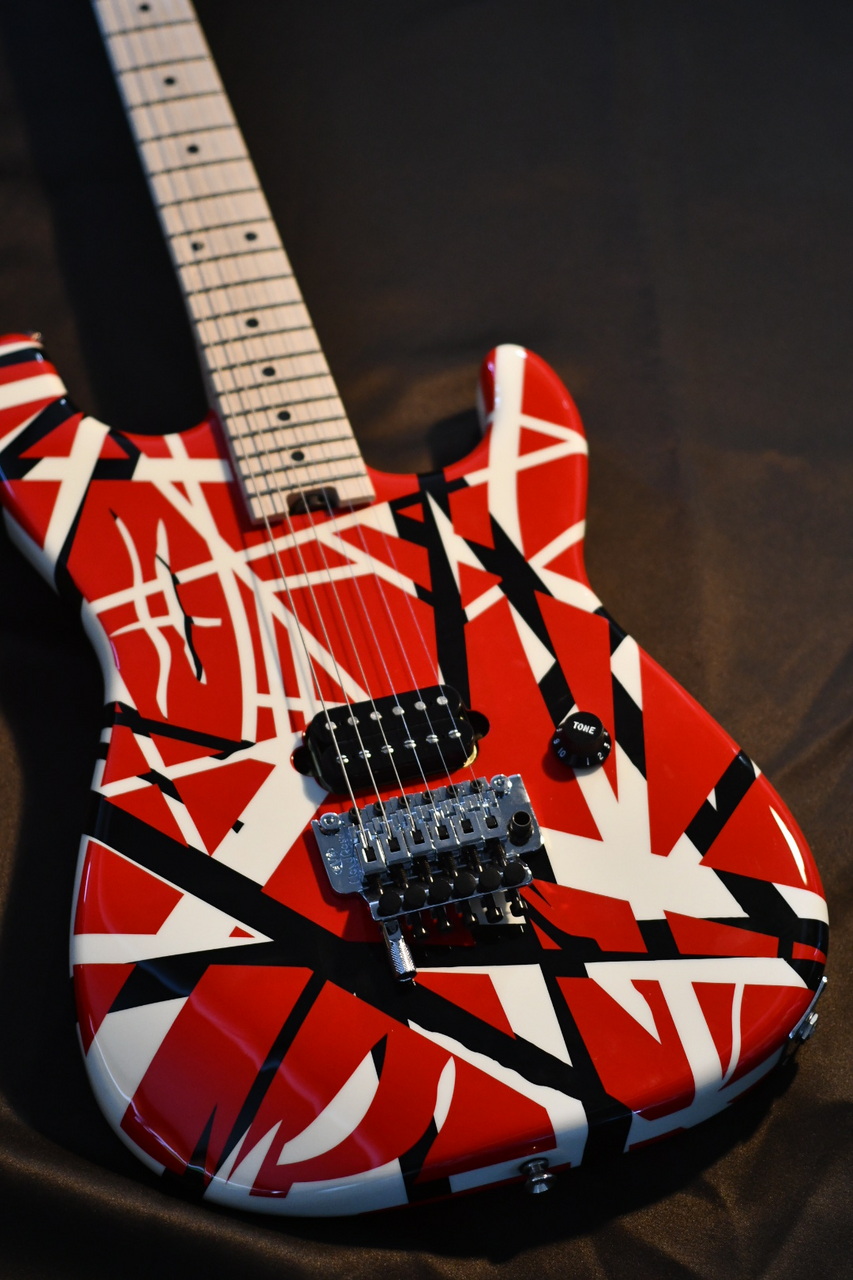 EVH stripe series R/B/W Eddie Van Halen（中古）【楽器検索デジマート】