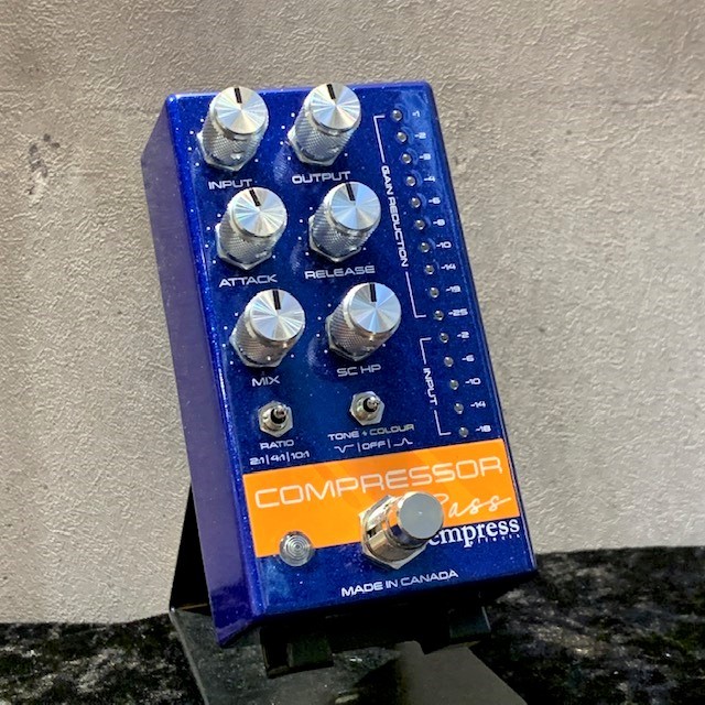 Empress Effects Bass Compressor / Blue Sparkle（新品）【楽器検索