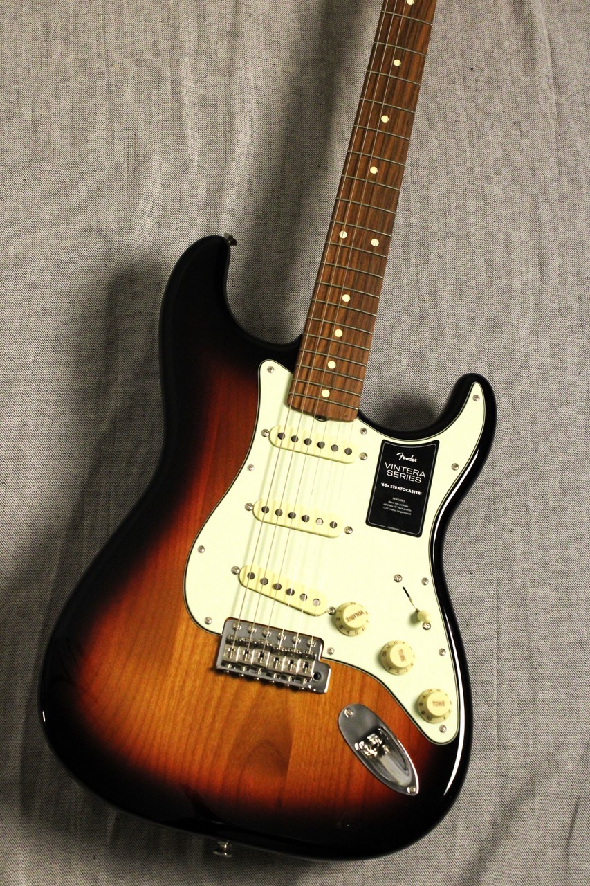 Fender Vintera 60s Stratocaster Pau Ferro 3-Color Sunburst