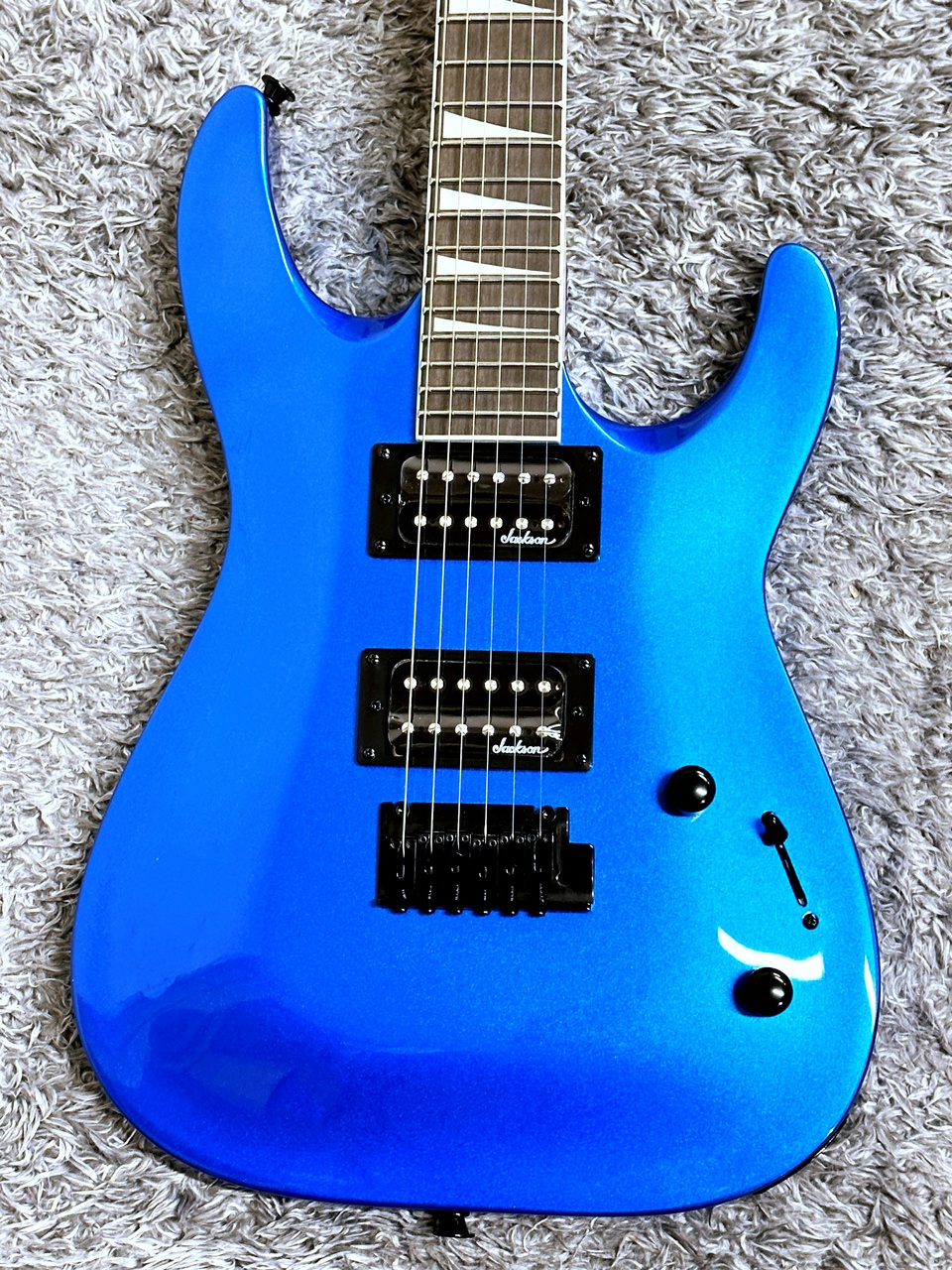 Jackson JS Series Dinky Arch Top JS22 DKA Metallic Blue【2023年製