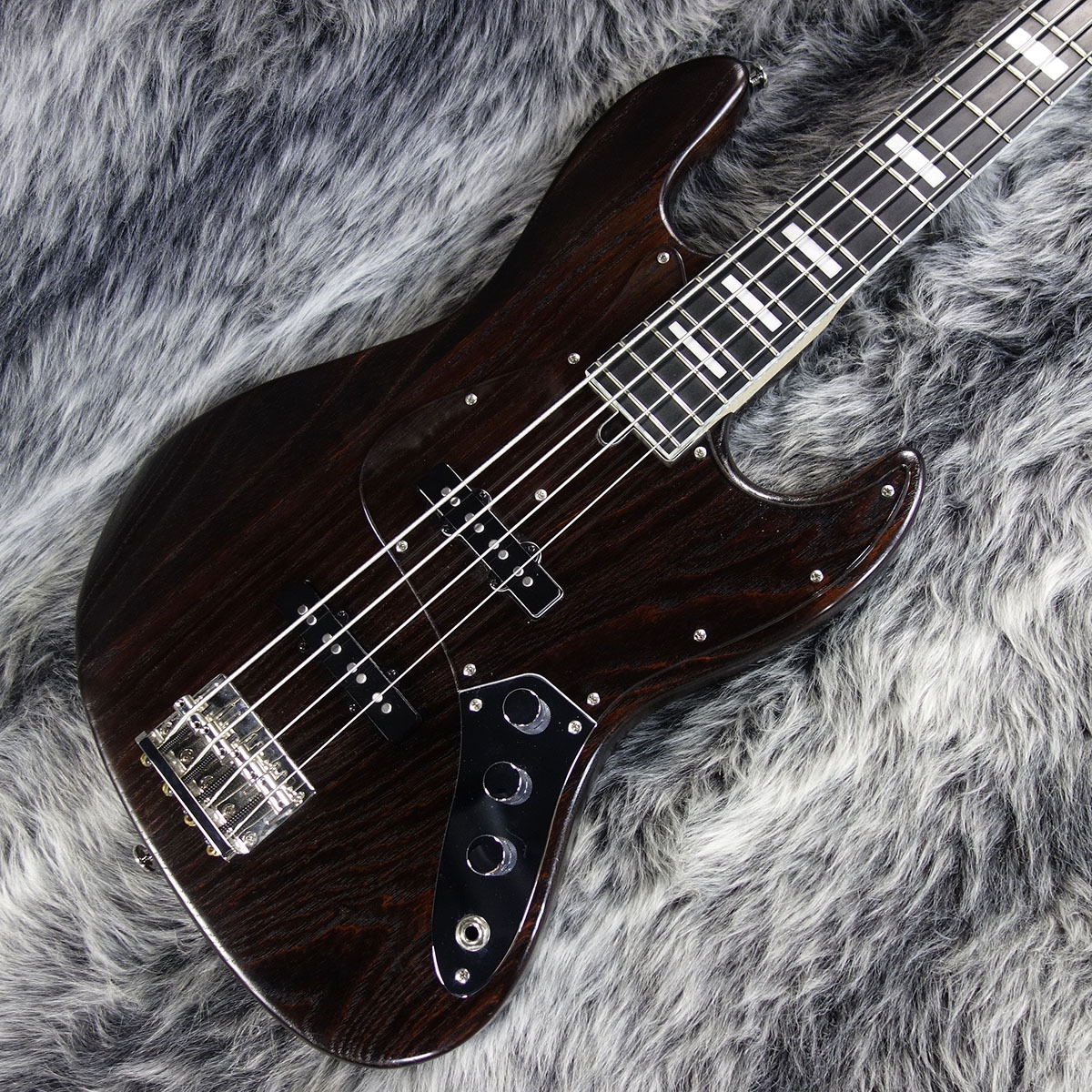 半額SALE/ Bacchus バッカス WL4DX-ASH R ジャズベース ...