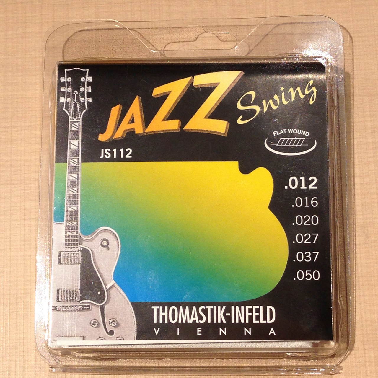 Thomastik-Infeld JS112 12-50 フラットワウンド弦（新品）【楽器検索