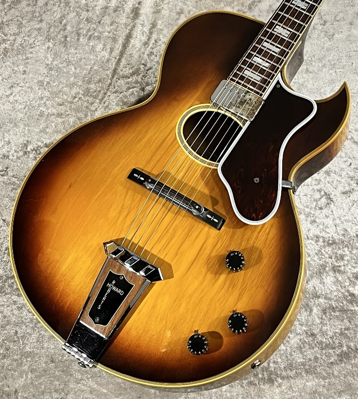 Gibson 【Vintage】Howard Roberts Custom Sunburst 1974年頃 [2.98kg