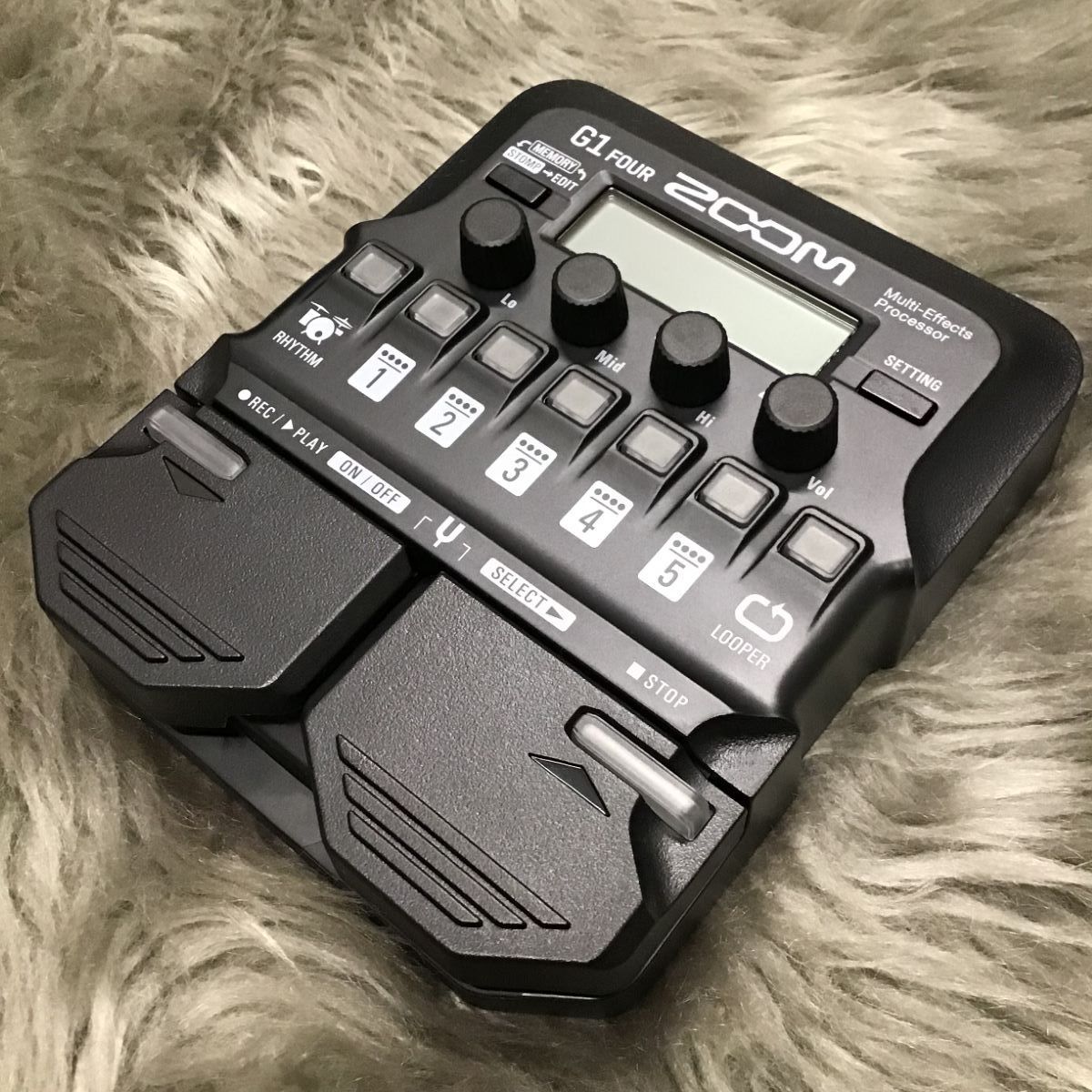 ZOOM G1 FOUR Multi-Effects Processor マルチエフェクター（新品/送料