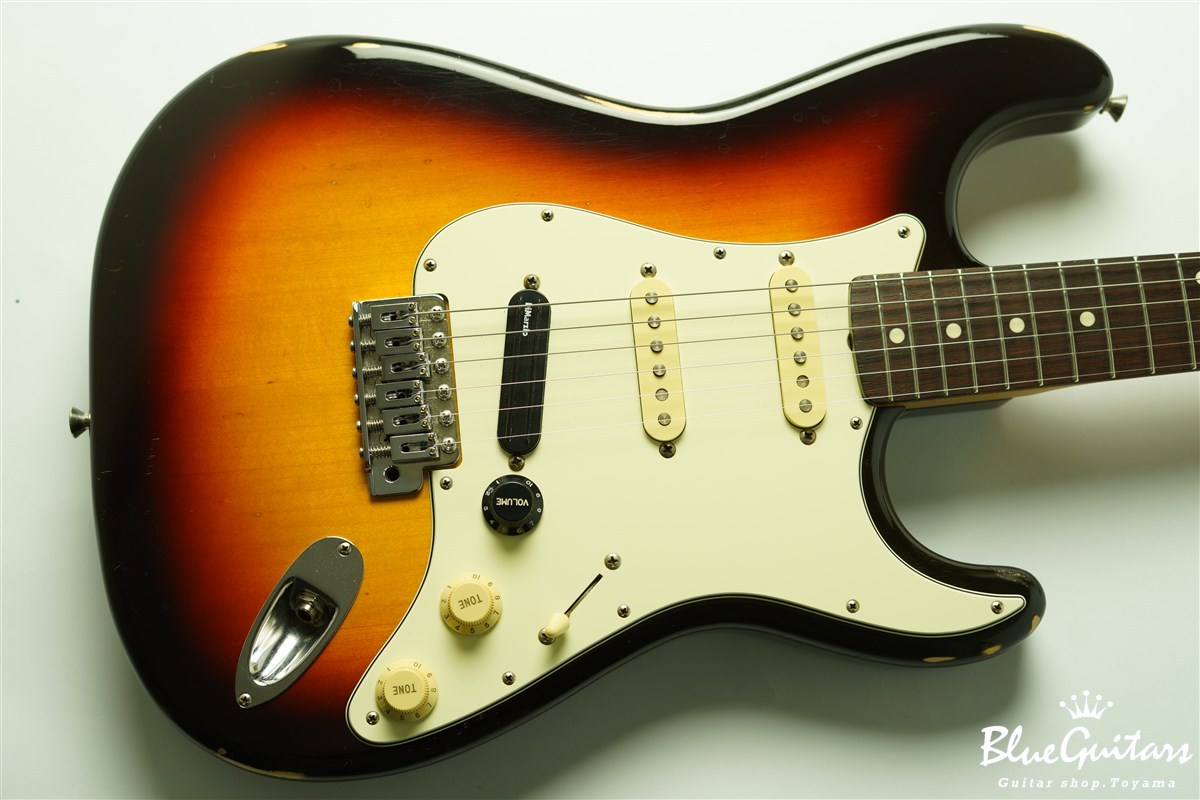 Fender Japan CLASSIC '60S STRAT - 3 Color Sunburst（中古/送料無料