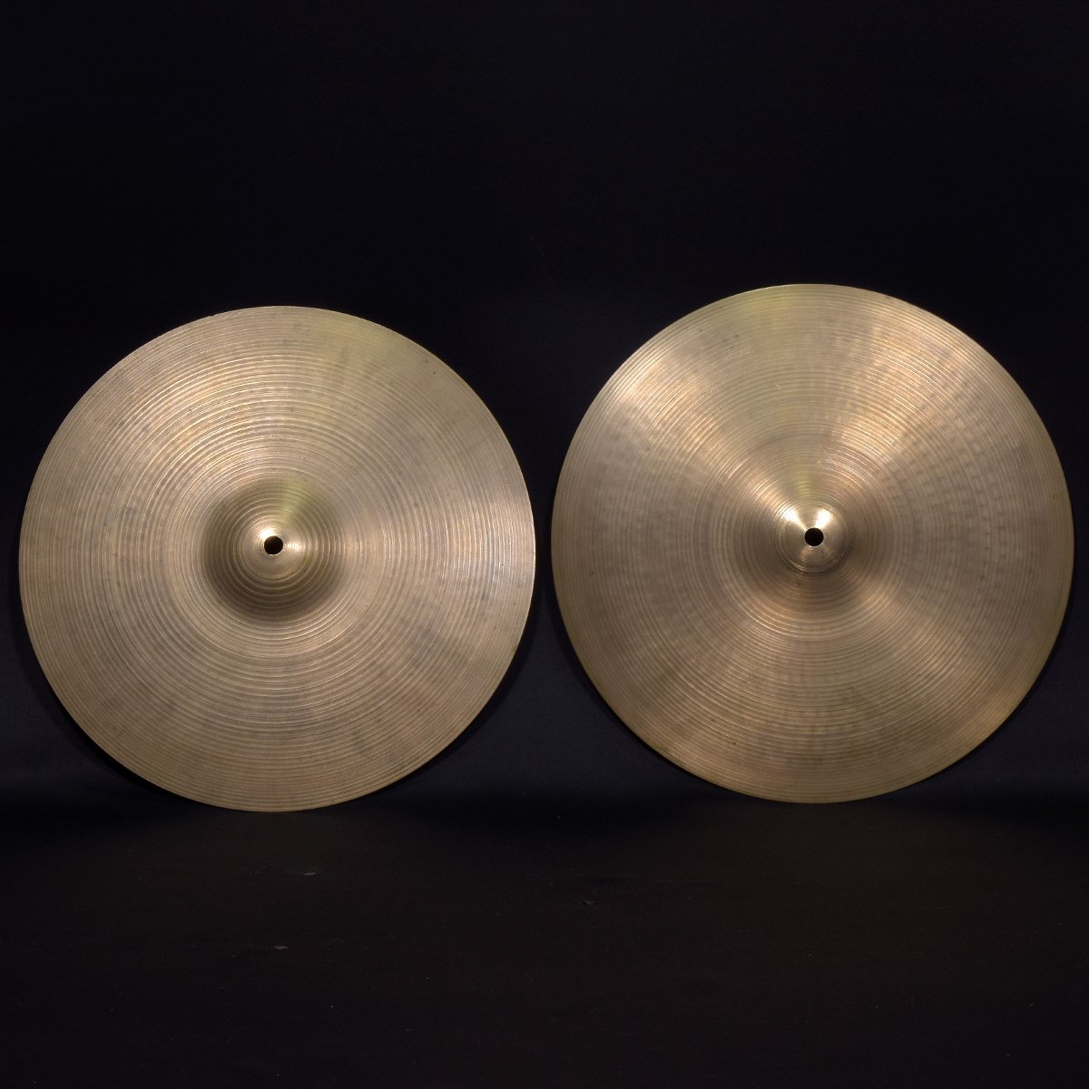 Zildjian 70s A Zildjan Hi-Hats Set【福岡パルコ店】（中古/送料無料）【楽器検索デジマート】