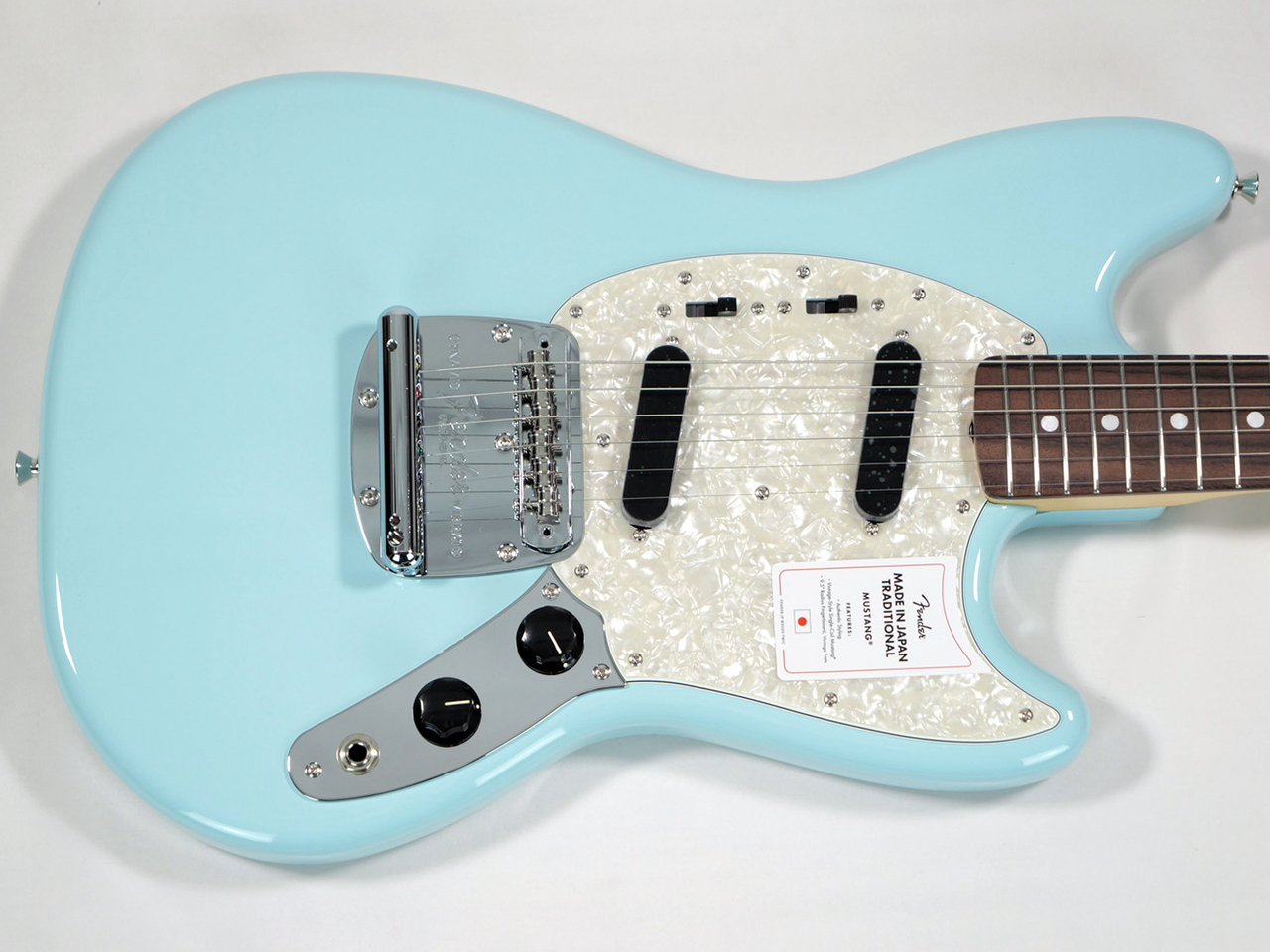 Fender Made in Japan Traditional 60s Mustang 2023 (Daphne Blue ...