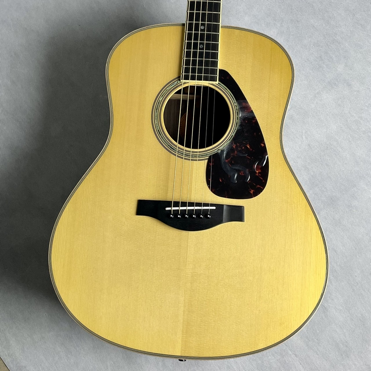 美品 YAMAHA LL16 ARE アコースティックギター centrorenovo.com.br