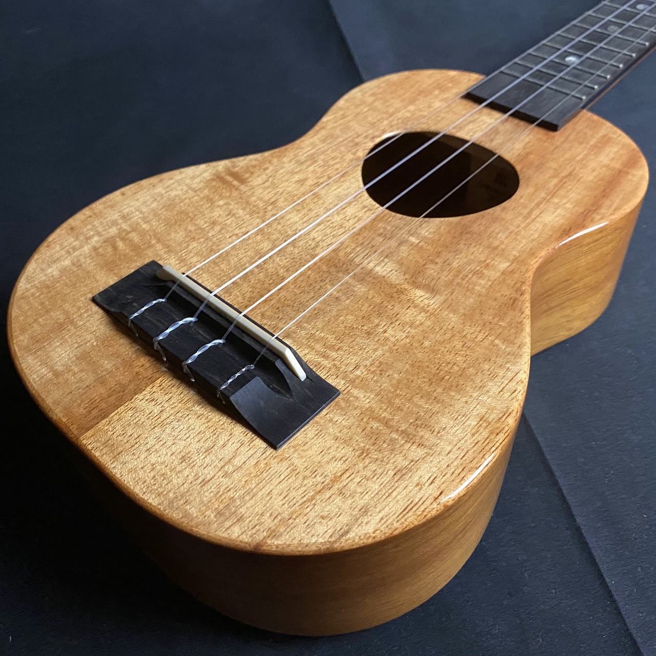 MANA Ukulele by Kelii 【ハワイ産ヴィンテージウクレレ】 - 弦楽器