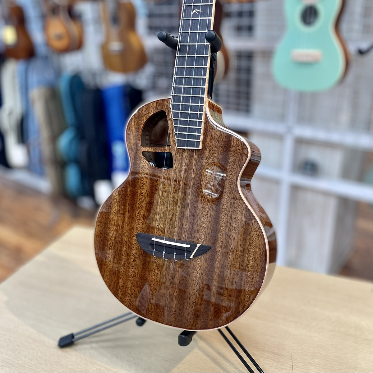 L.Luthier Le Maho Tenor【ピックアップ付き】【生駒店】（新品/送料