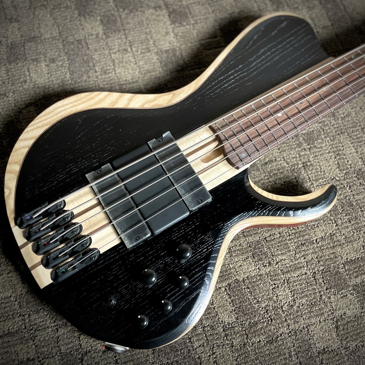 Ibanez BTB865SC Weathered Black Low Gloss ベースギター 5弦 【現物