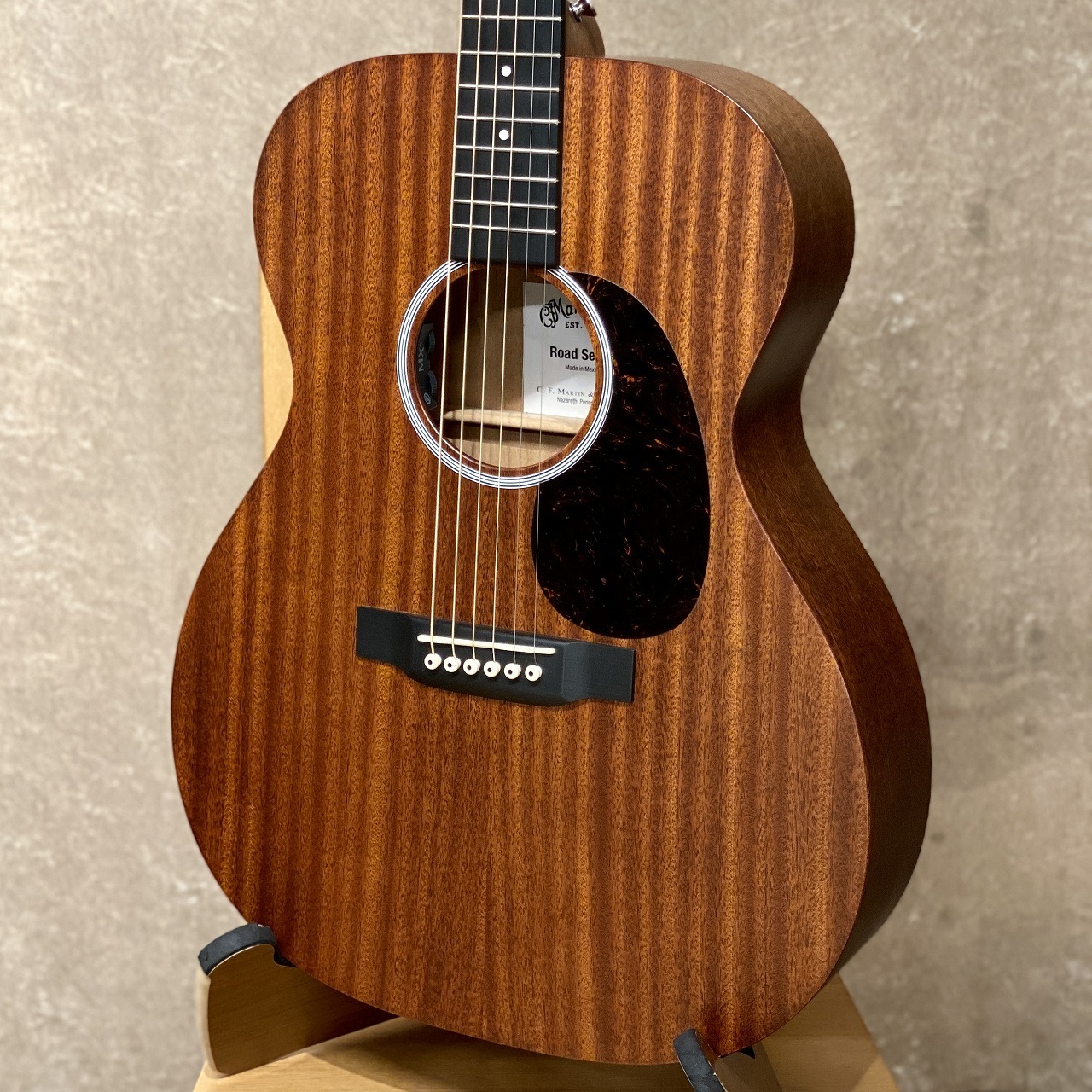 Martin 000-10E 【USED】【エレアコ】【チューナー搭載】【初心者