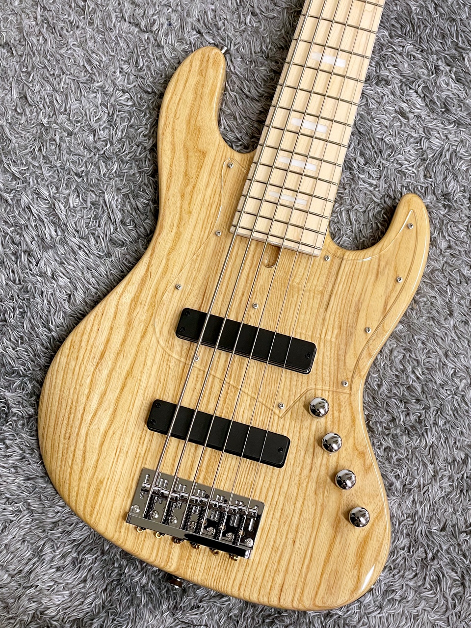 6弦ベースBacchus HJB6-STANDARD 6弦ベース