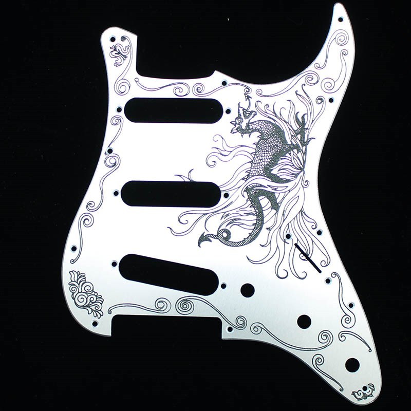B，W&R Custom Engraved Aluminium Pickguard ST用 Dragon BLK 【受注