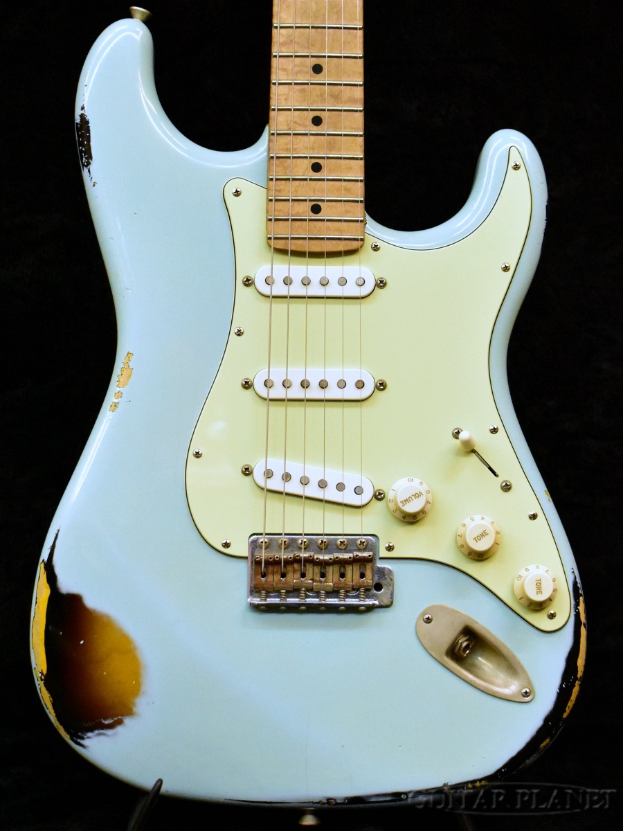 sonic blue over sunburst strat