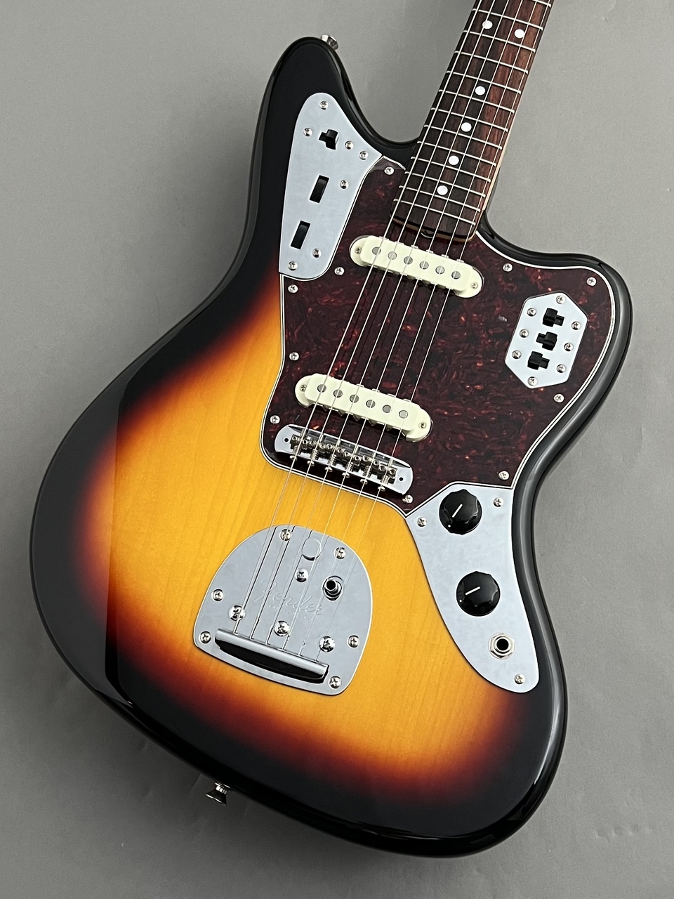 Fender 【美品中古】Made in Japan Traditional 60s Jaguar 3-Color
